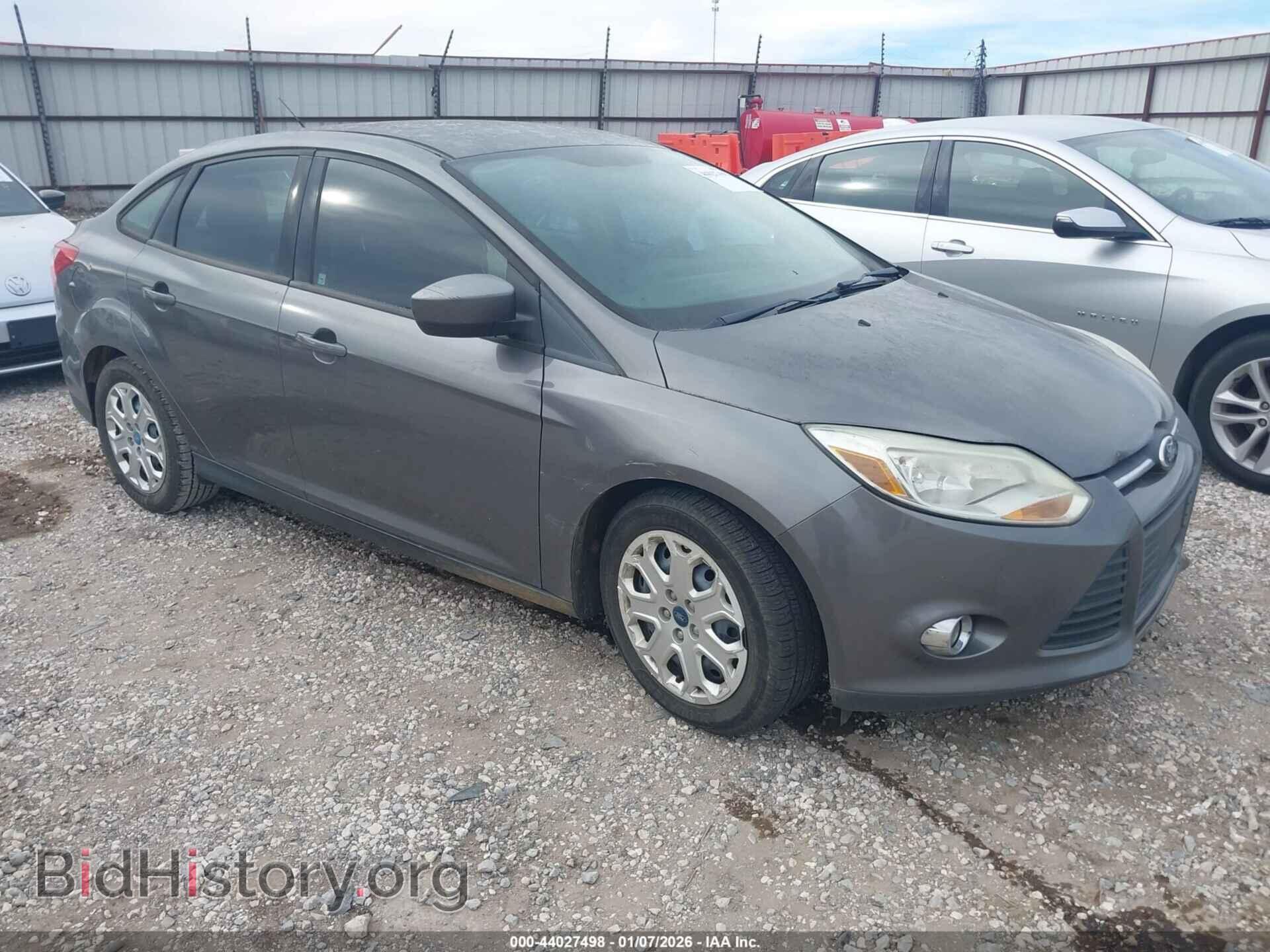 Photo 1FAHP3F26CL104252 - FORD FOCUS 2012