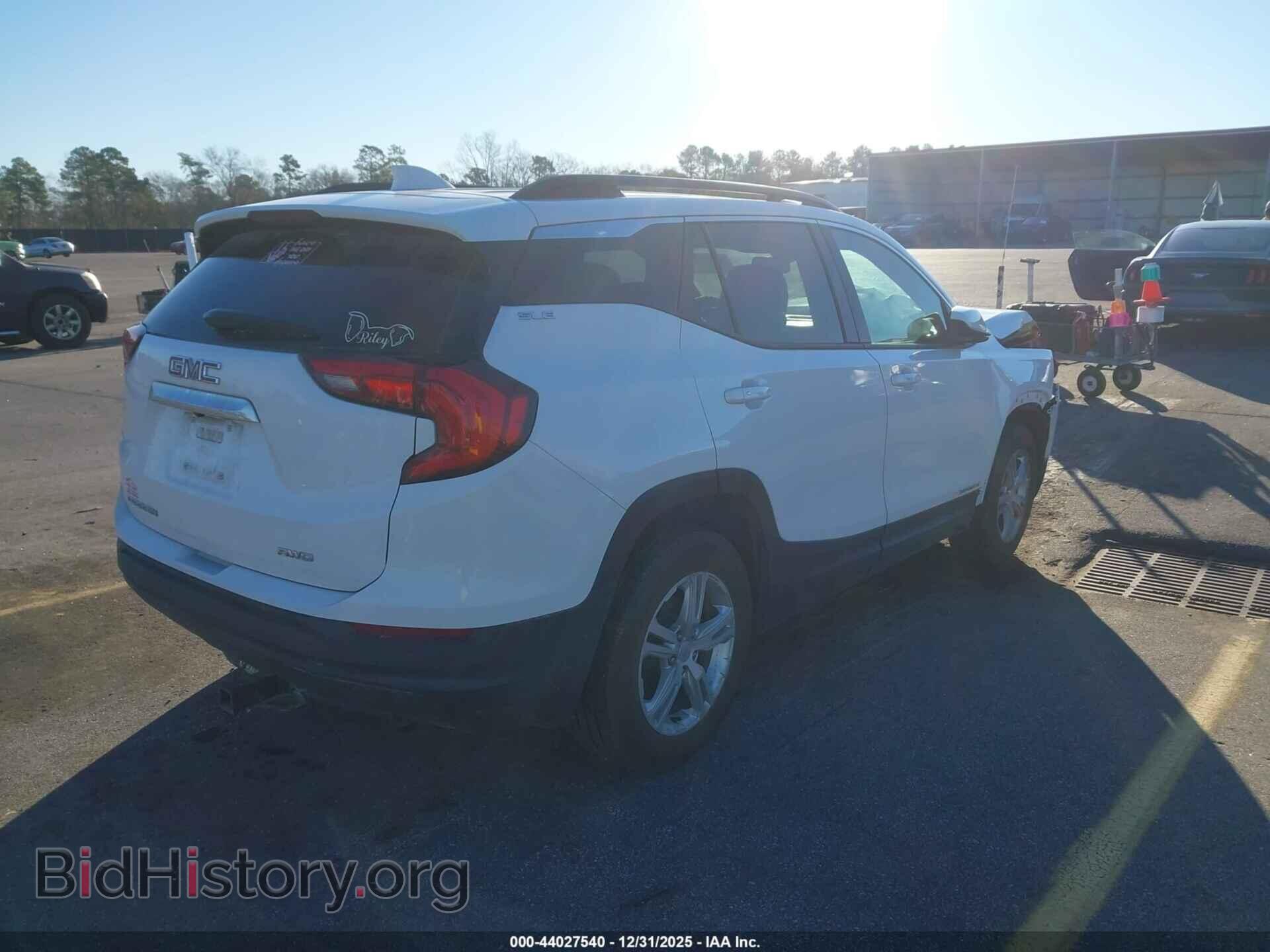 2018 GMC TERRAIN - VIN: 3GKALTEV3JL301324 - Photo 4