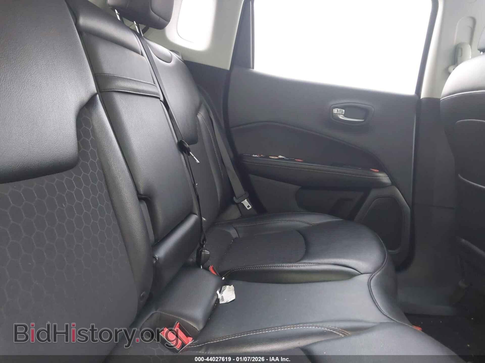2019 JEEP COMPASS - VIN: 3C4NJCBB2KT685532 - Фото 8