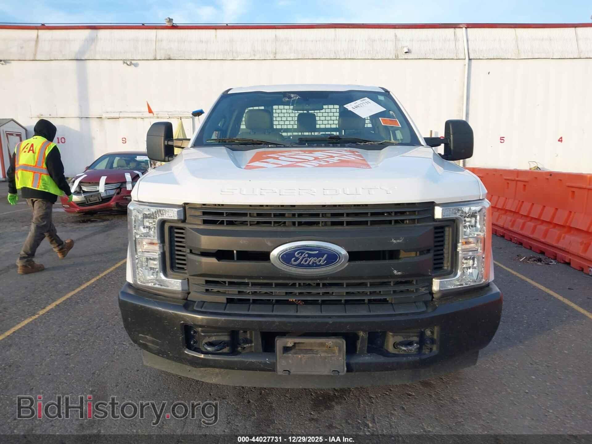2018 FORD F-250 - VIN: 1FDBF2A60JEC48285 - Фото 11
