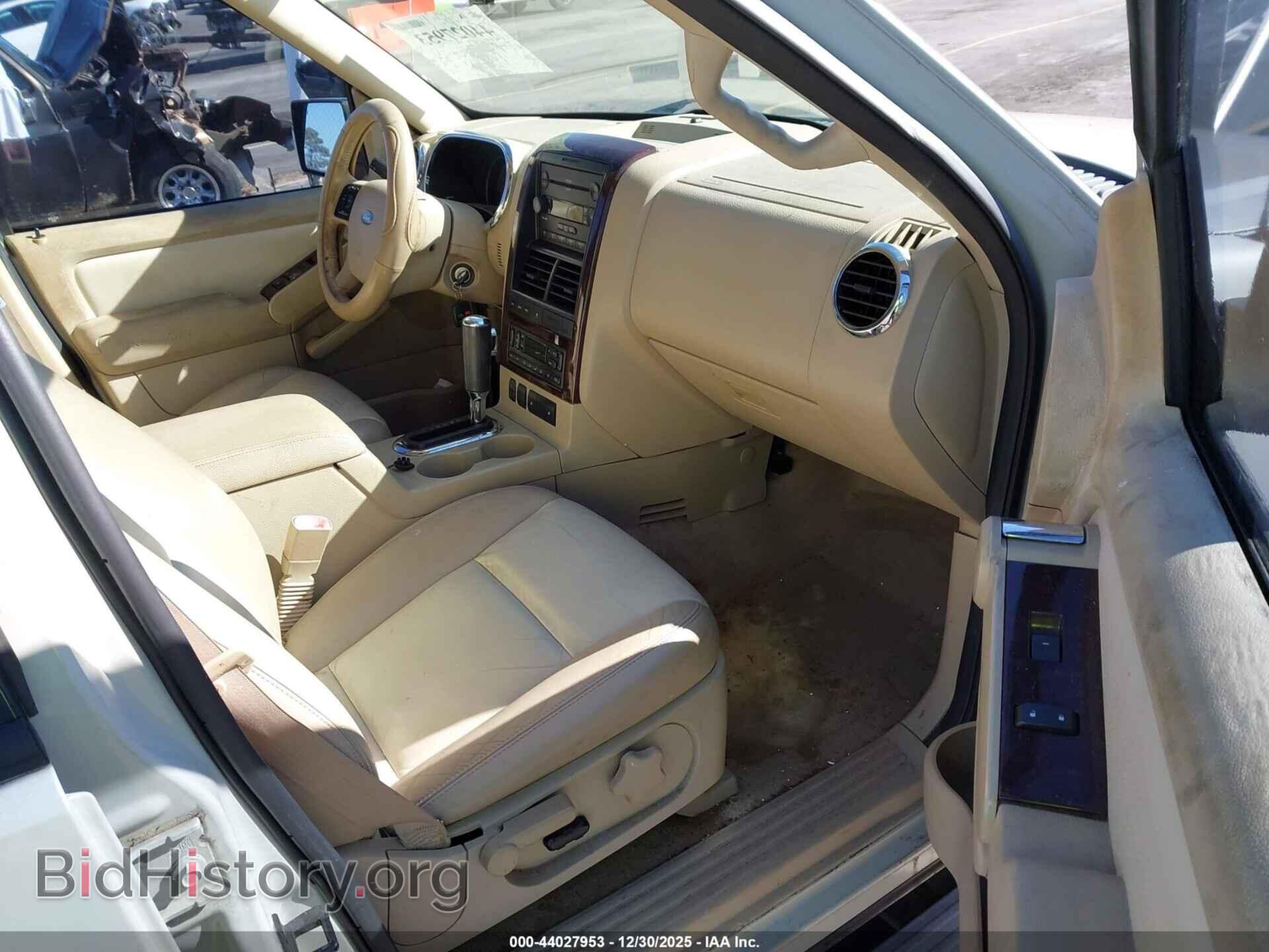 2006 FORD EXPLORER - VIN: 1FMEU65836ZA00635 - Фото 5