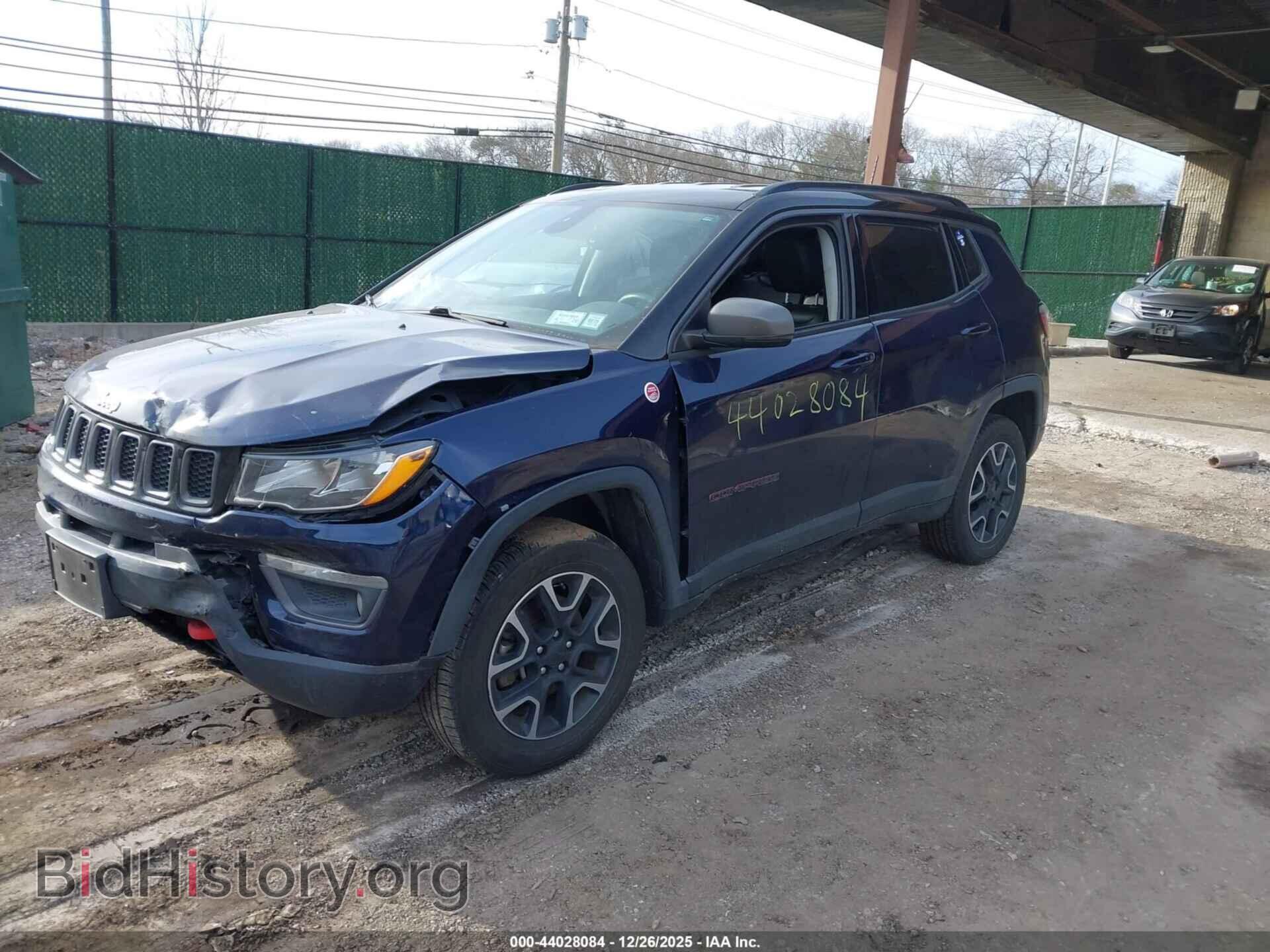 2019 JEEP COMPASS - VIN: 3C4NJDDB1KT620433 - Фото 2