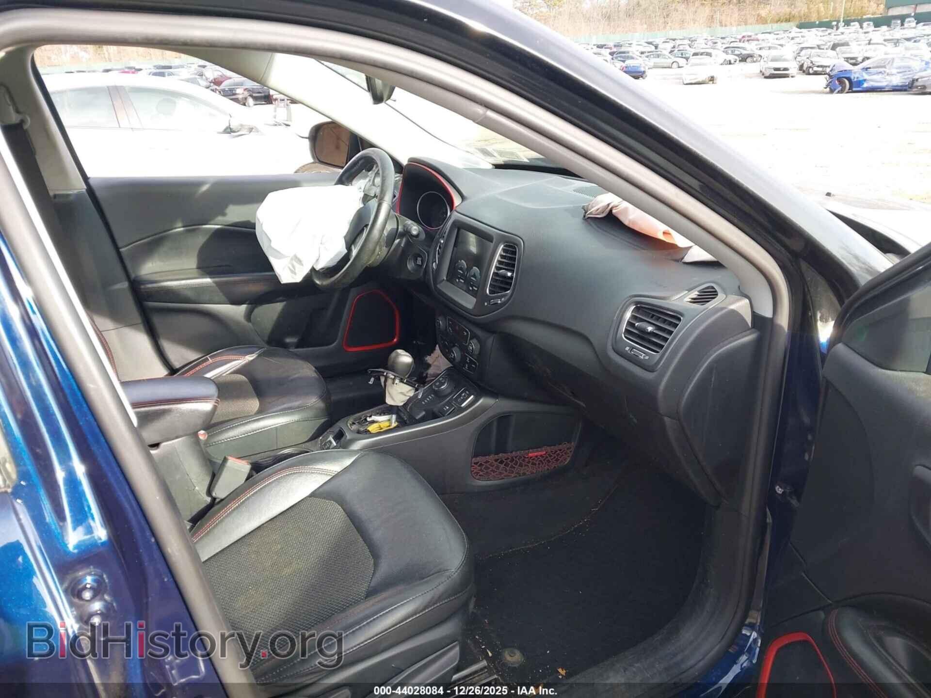 2019 JEEP COMPASS - VIN: 3C4NJDDB1KT620433 - Фото 5
