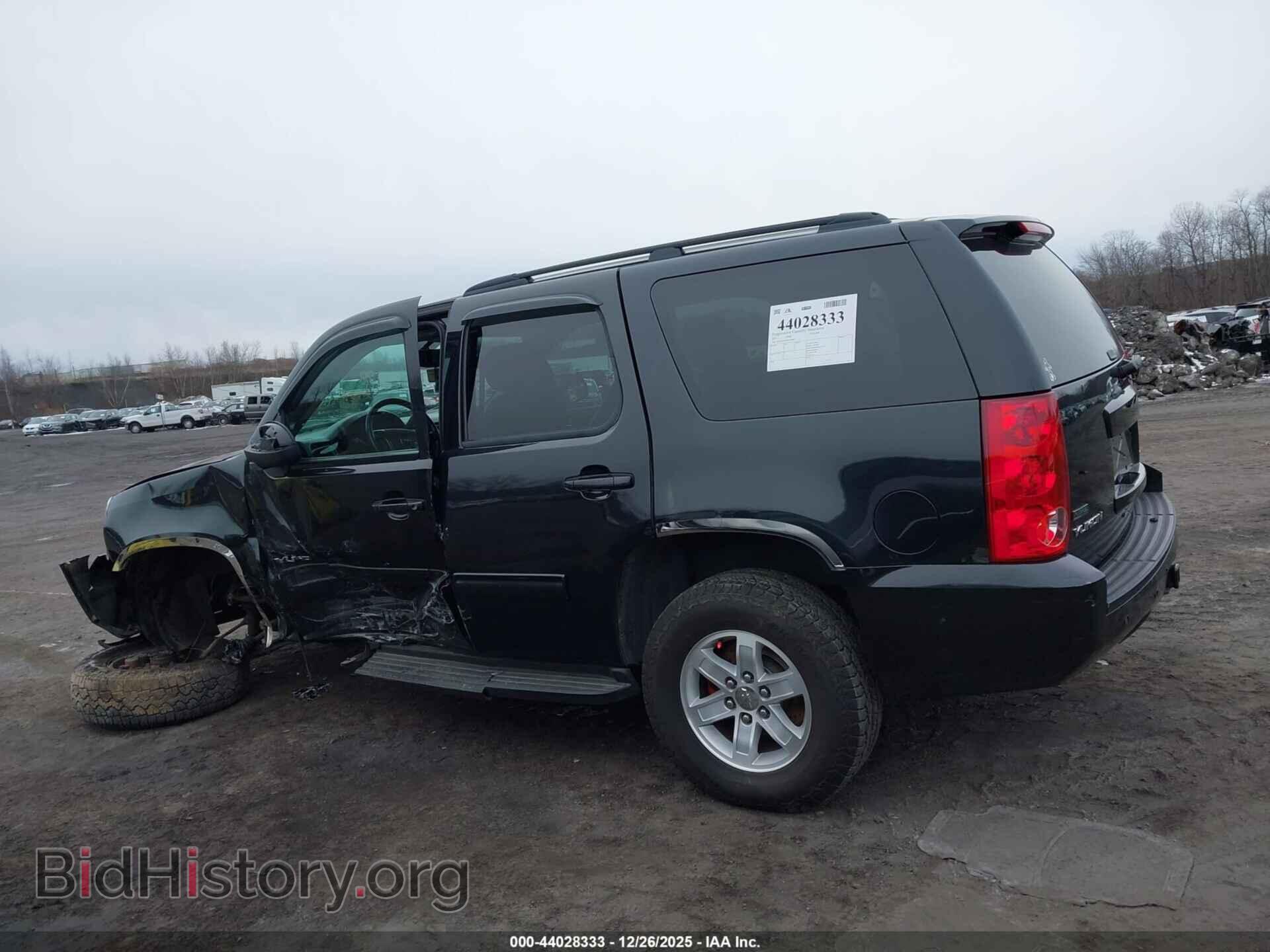 2011 GMC YUKON - VIN: 1GKS2CE07BR338849 - Фото 14