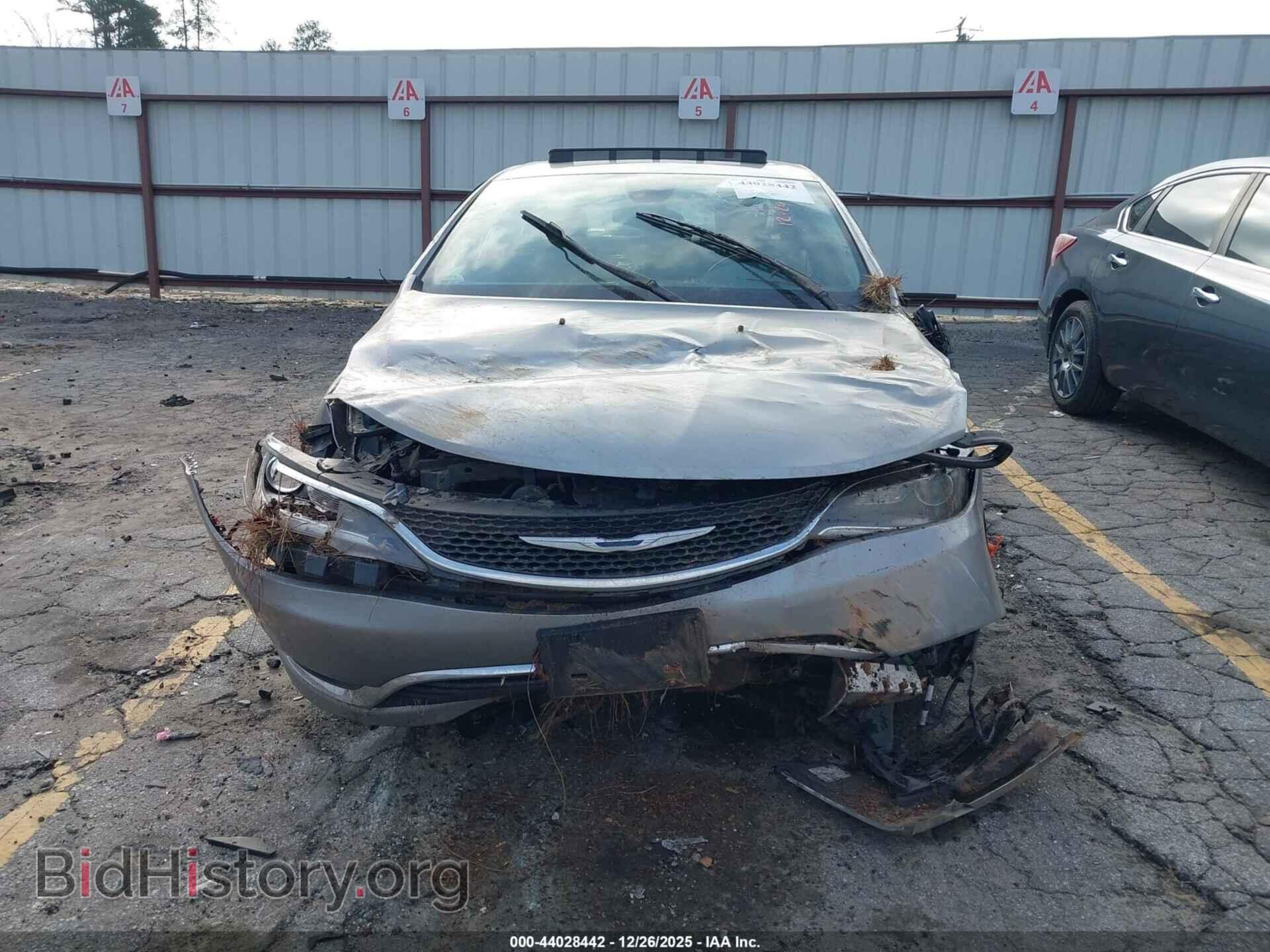 2015 CHRYSLER 200 - VIN: 1C3CCCAB0FN741755 - Фото 11