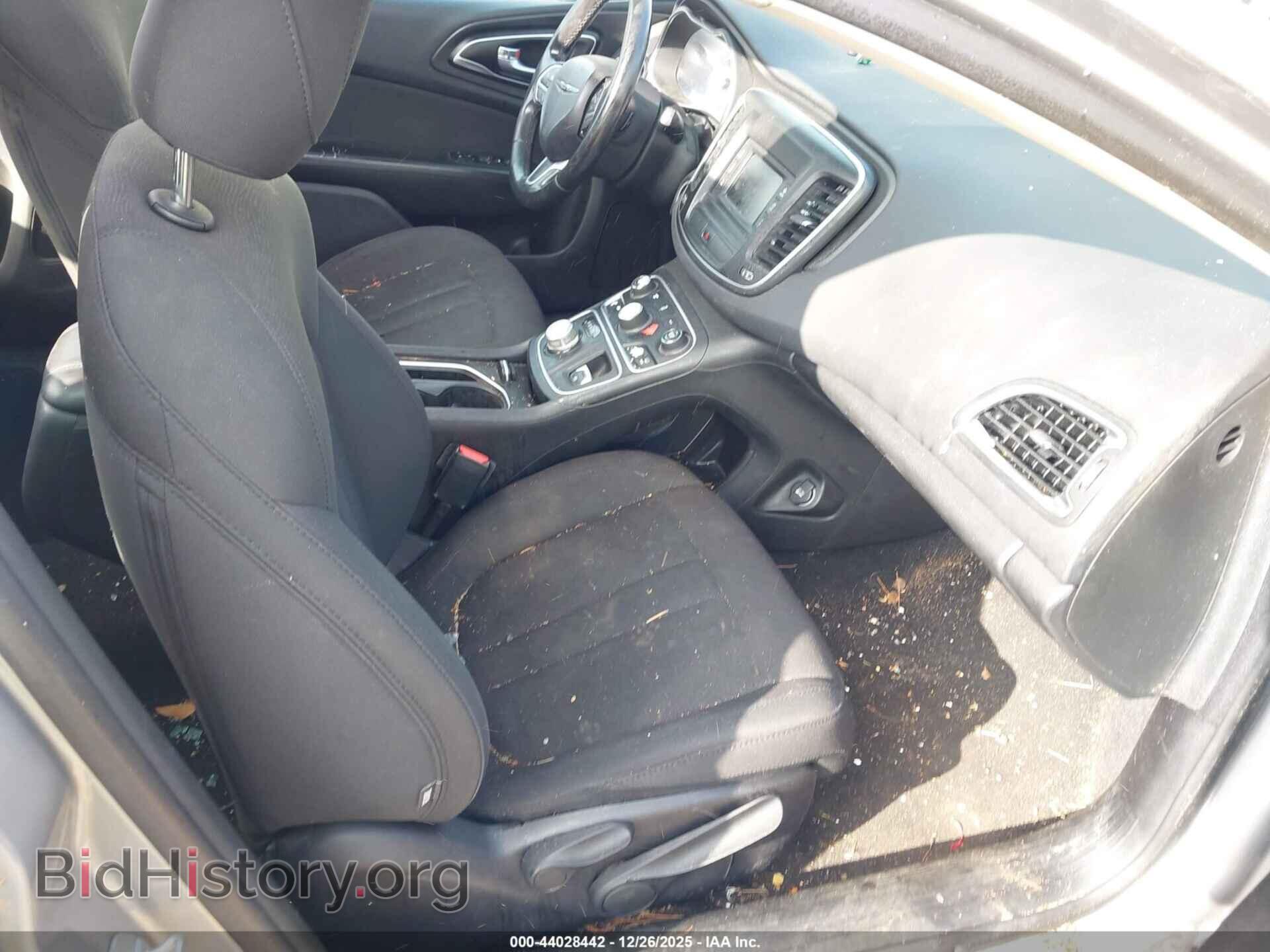 2015 CHRYSLER 200 - VIN: 1C3CCCAB0FN741755 - Фото 5