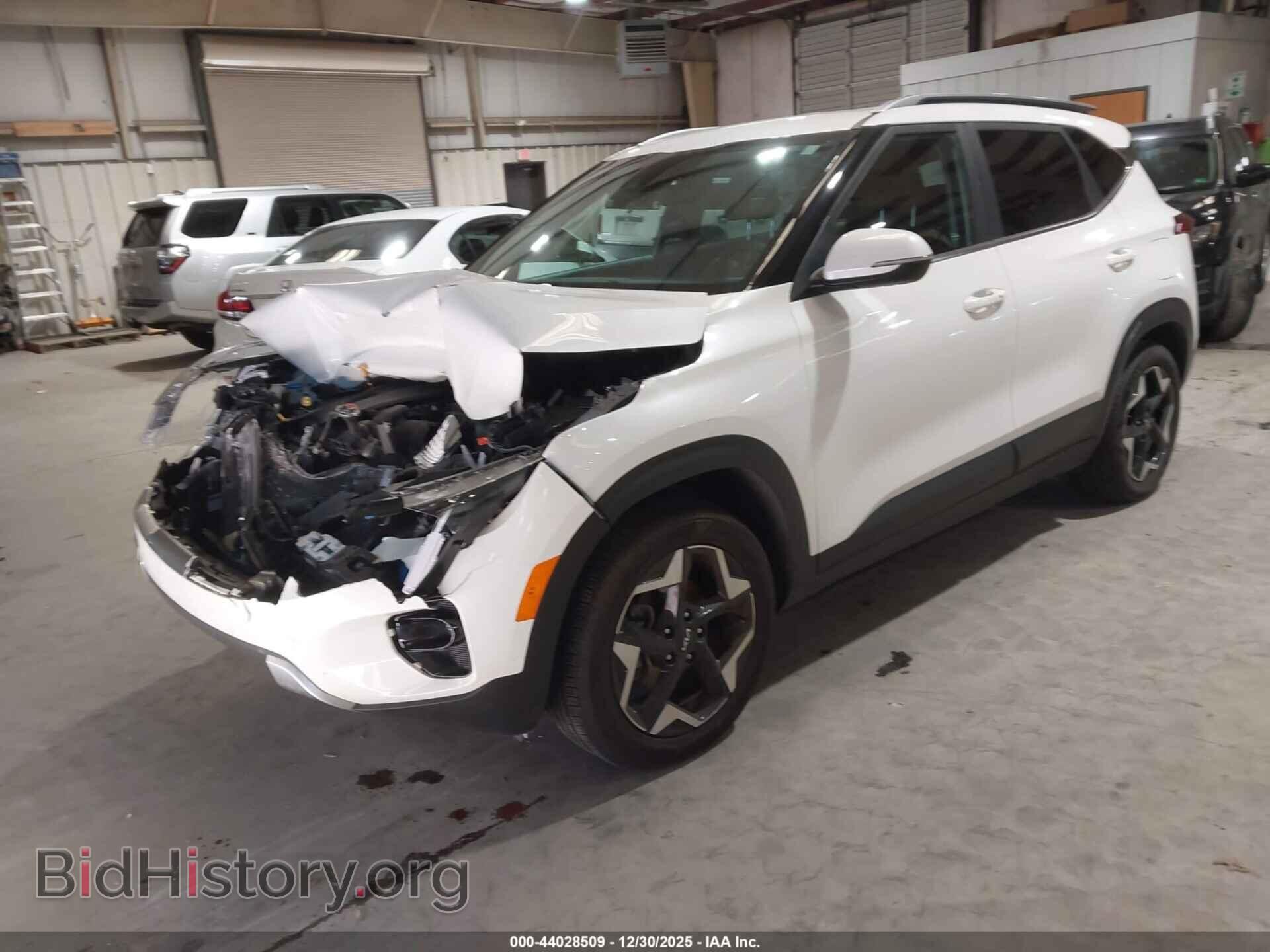 2024 KIA SELTOS - VIN: KNDER2AAXR7570882 - Фото 2
