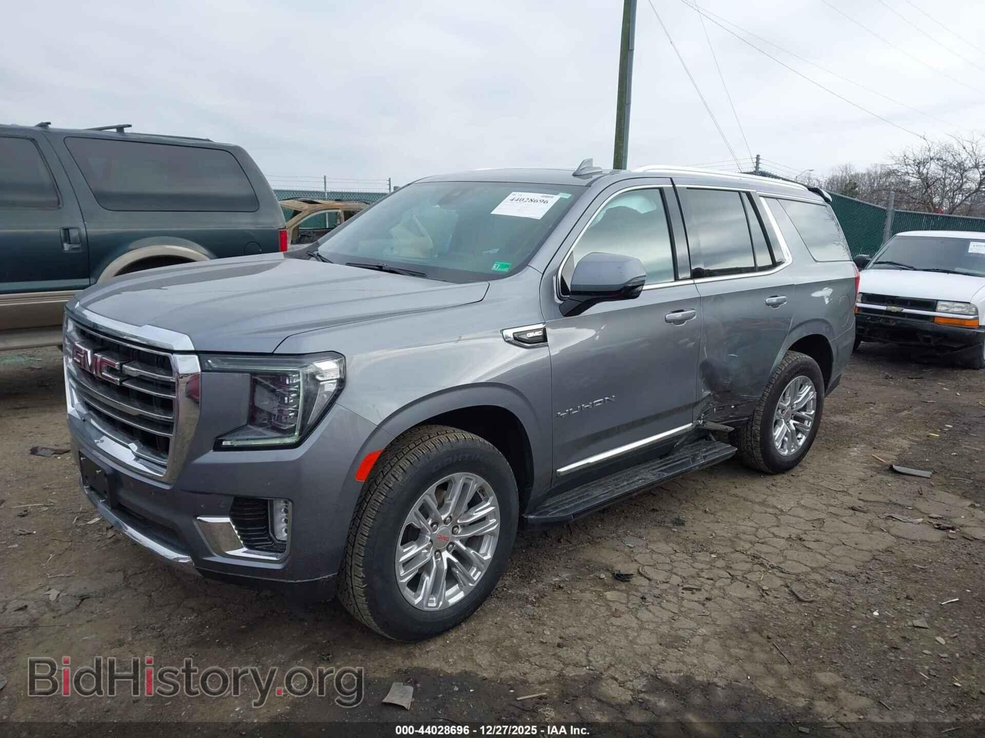 2021 GMC YUKON - VIN: 1GKS2BKD5MR115133 - Фото 2