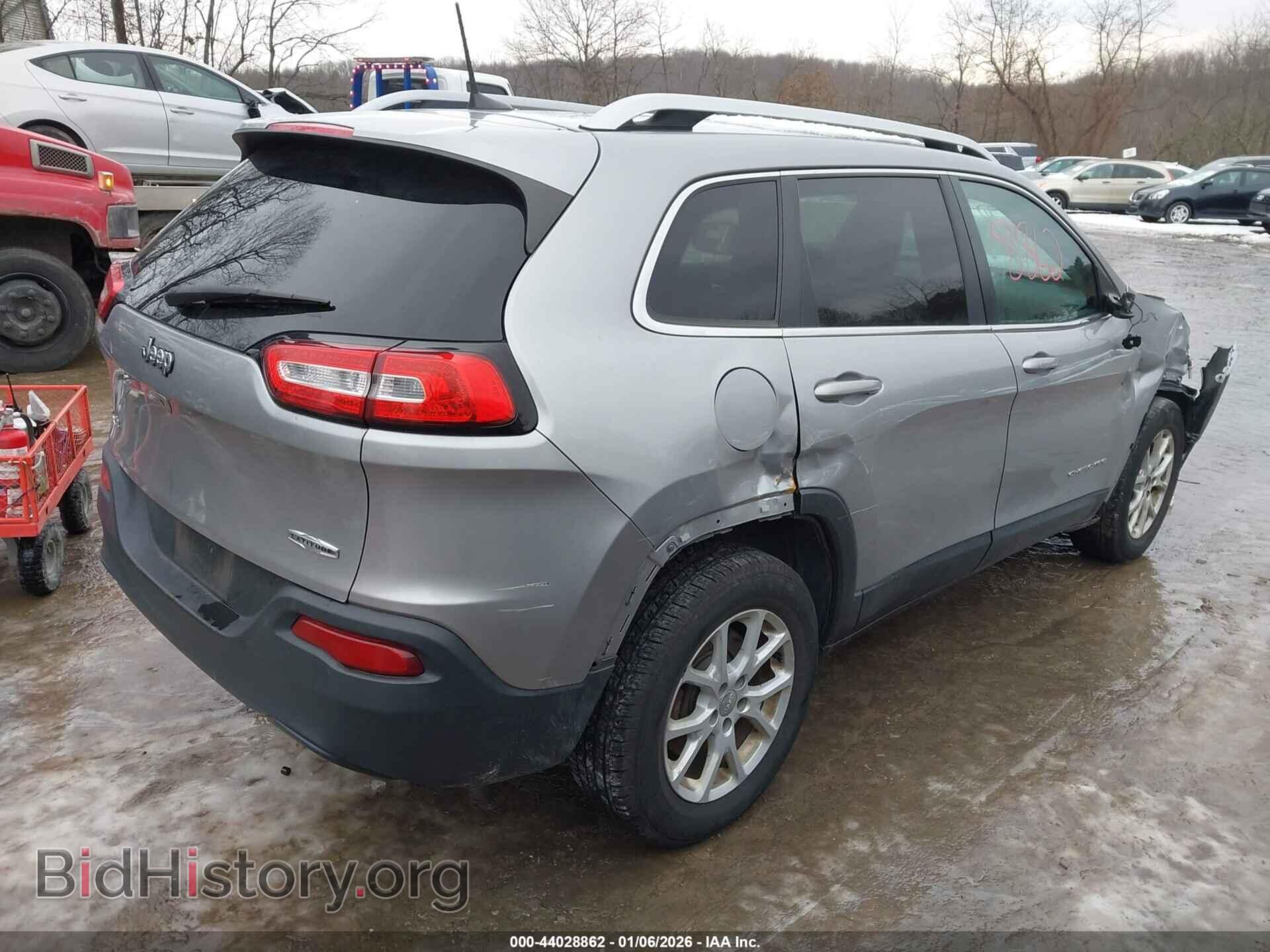 2017 JEEP CHEROKEE - VIN: 1C4PJMCB0HW594405 - Фото 4
