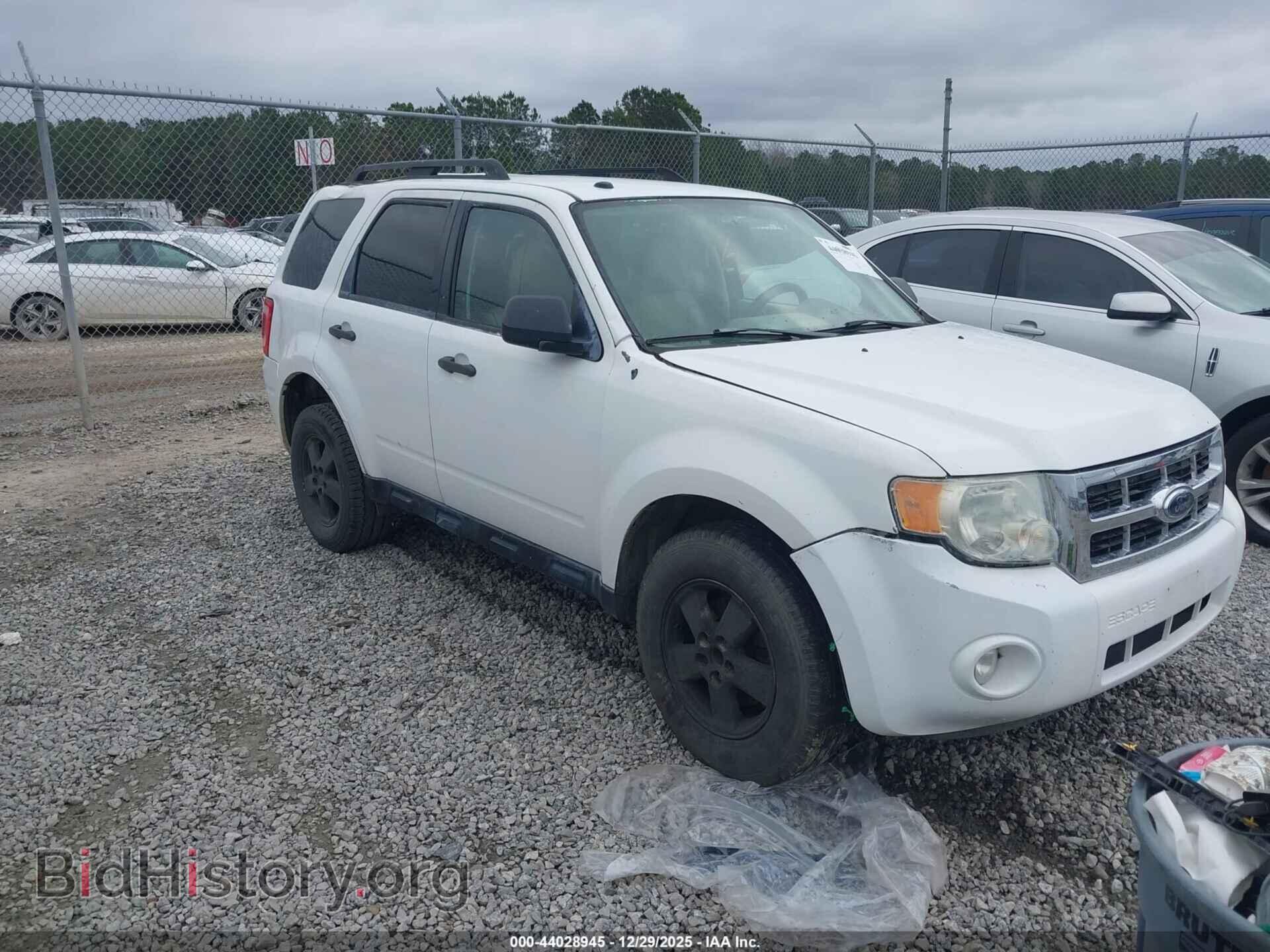 Фотография 1FMCU0D78AKA14934 - FORD ESCAPE 2010