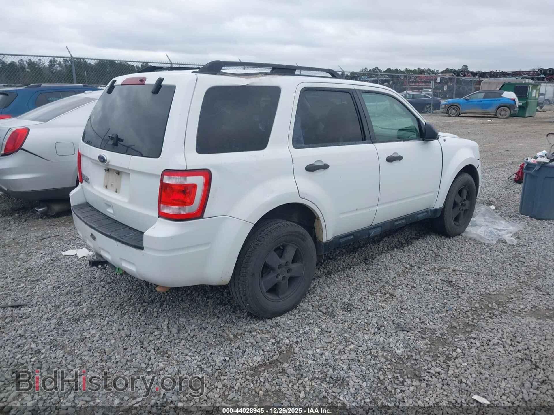2010 FORD ESCAPE - VIN: 1FMCU0D78AKA14934 - Фото 4