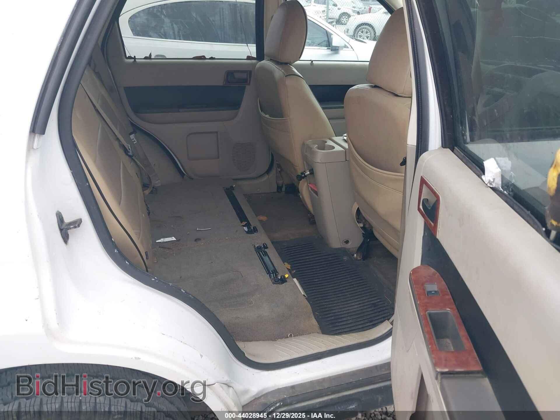 2010 FORD ESCAPE - VIN: 1FMCU0D78AKA14934 - Фото 8