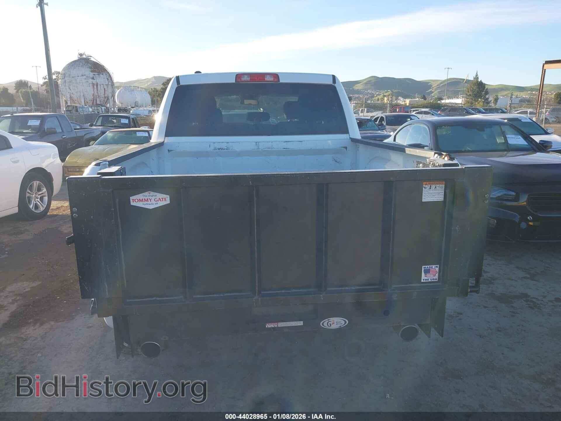 2018 RAM 1500 - VIN: 1C6RR6KT7JS133178 - Фото 16