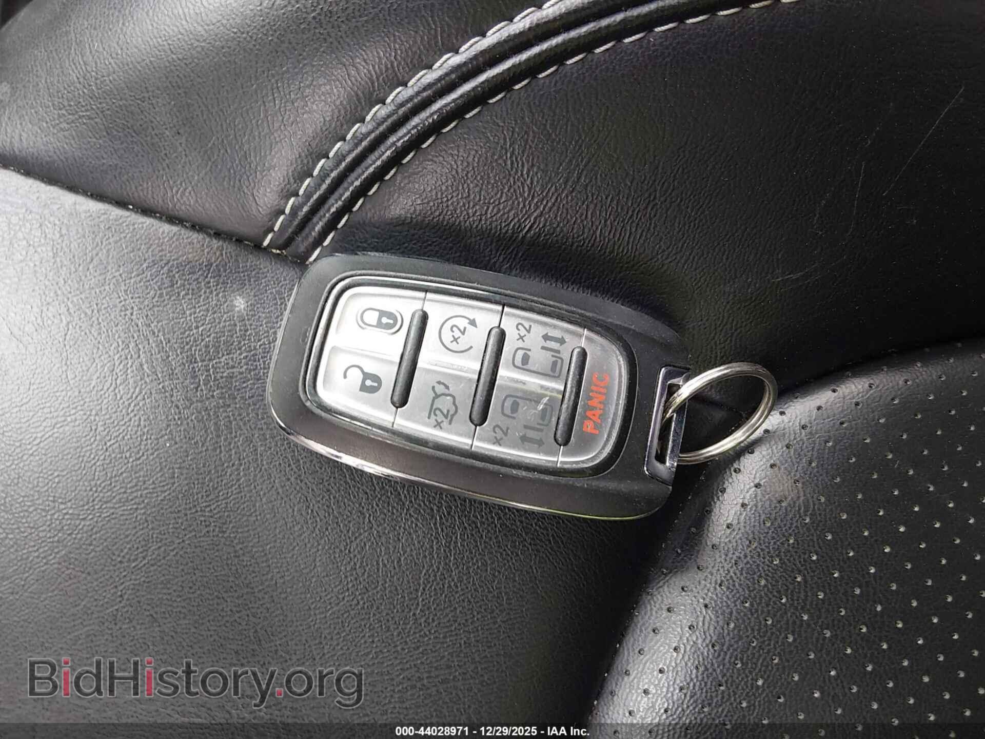 2023 CHRYSLER PACIFICA - VIN: 2C4RC1BG4PR546461 - Фото 11