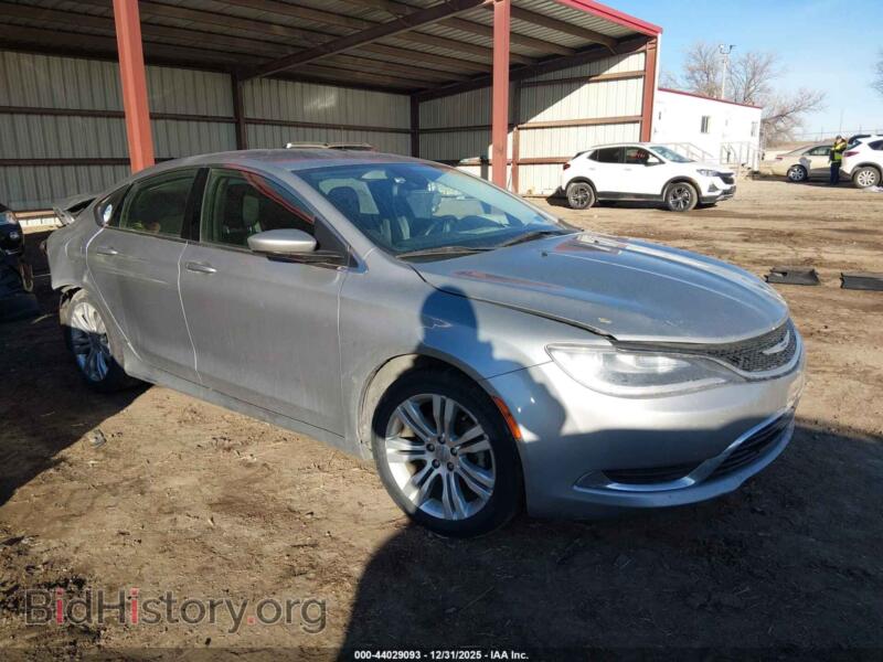 2015 Chrysler 200 Limited (VIN 1C3CCCAB9FN555132) — photo 1 of 17, IAAI, damage: rear
