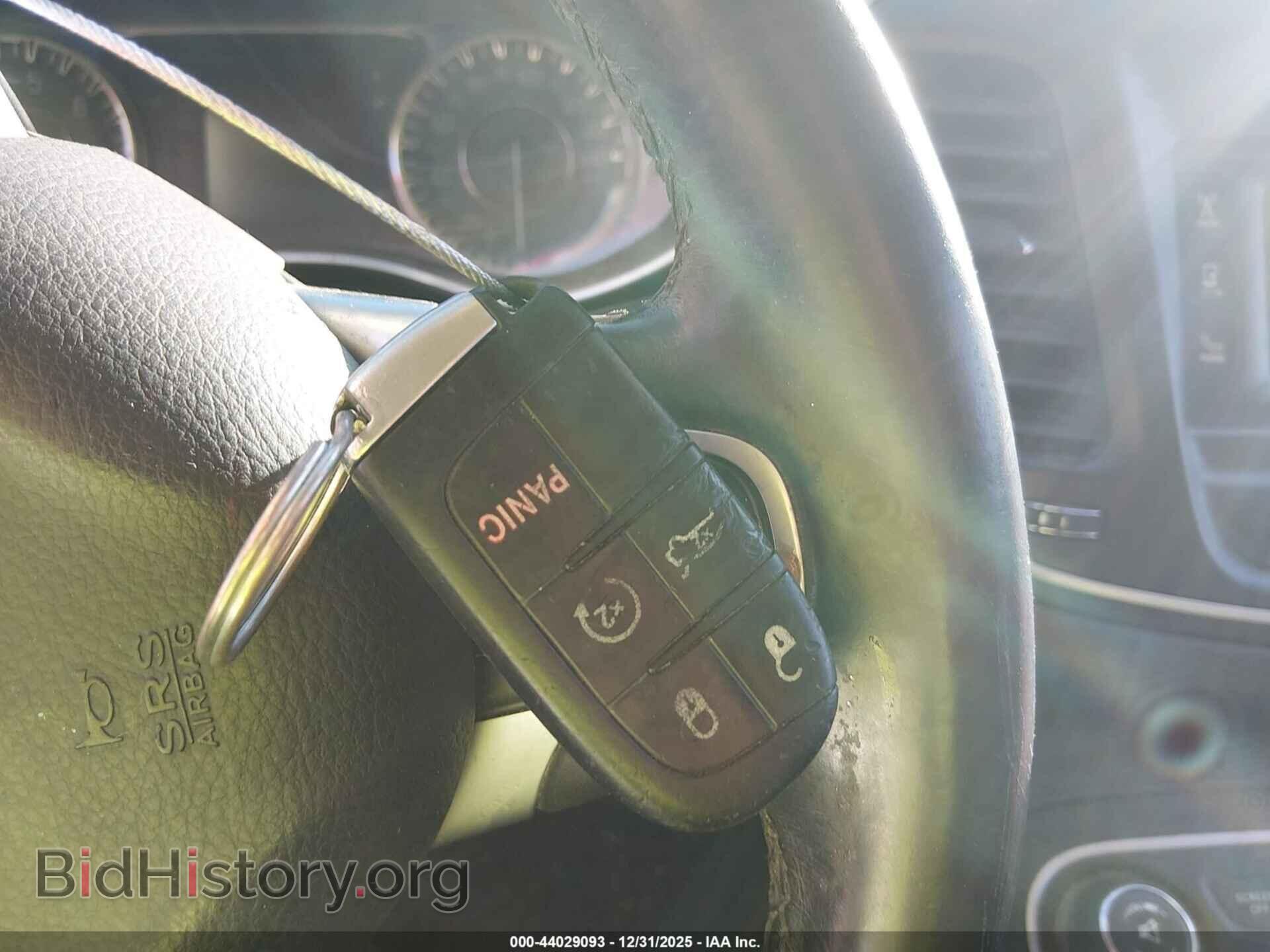 2015 CHRYSLER 200 - VIN: 1C3CCCAB9FN555132 - Фото 11