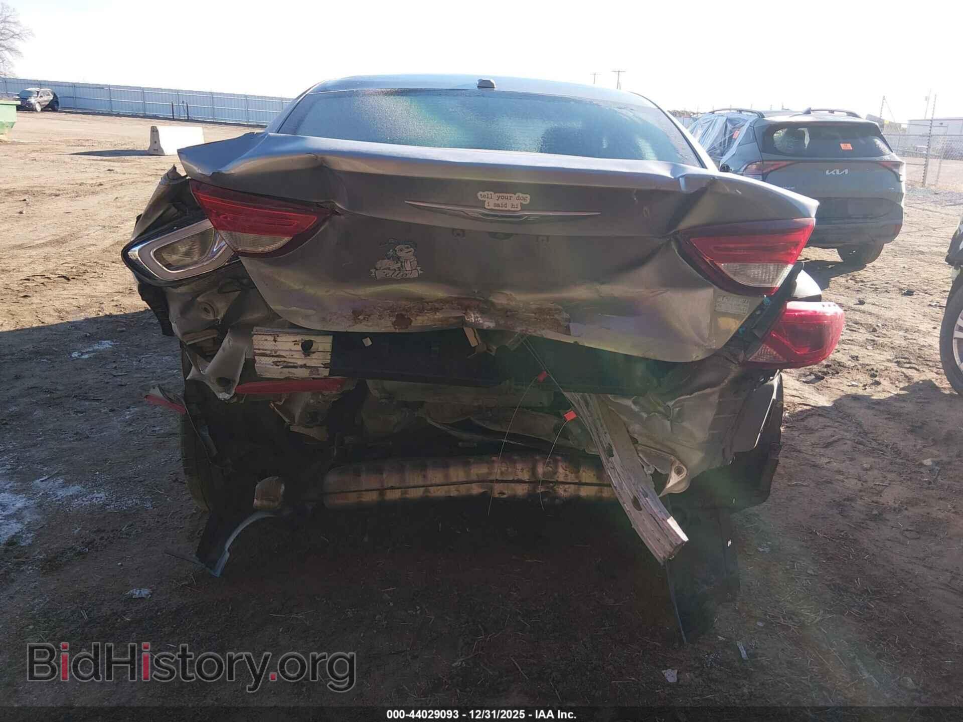 2015 CHRYSLER 200 - VIN: 1C3CCCAB9FN555132 - Фото 6