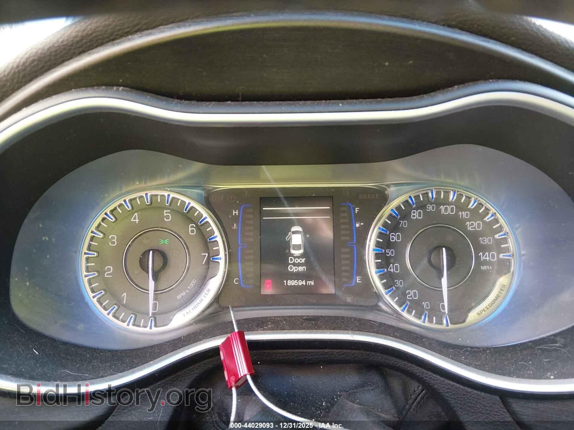2015 CHRYSLER 200 - VIN: 1C3CCCAB9FN555132 - Фото 7