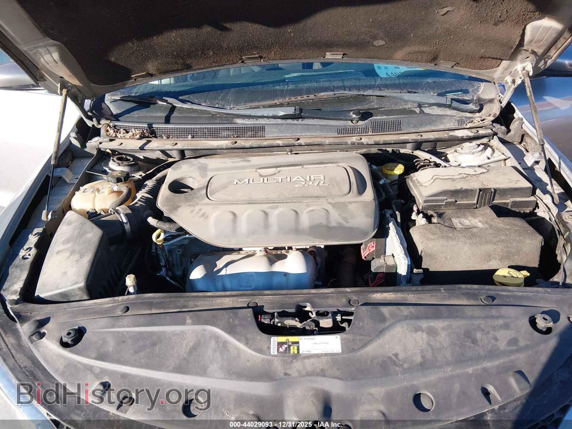 2015 CHRYSLER 200 - VIN: 1C3CCCAB9FN555132 - Фото 10