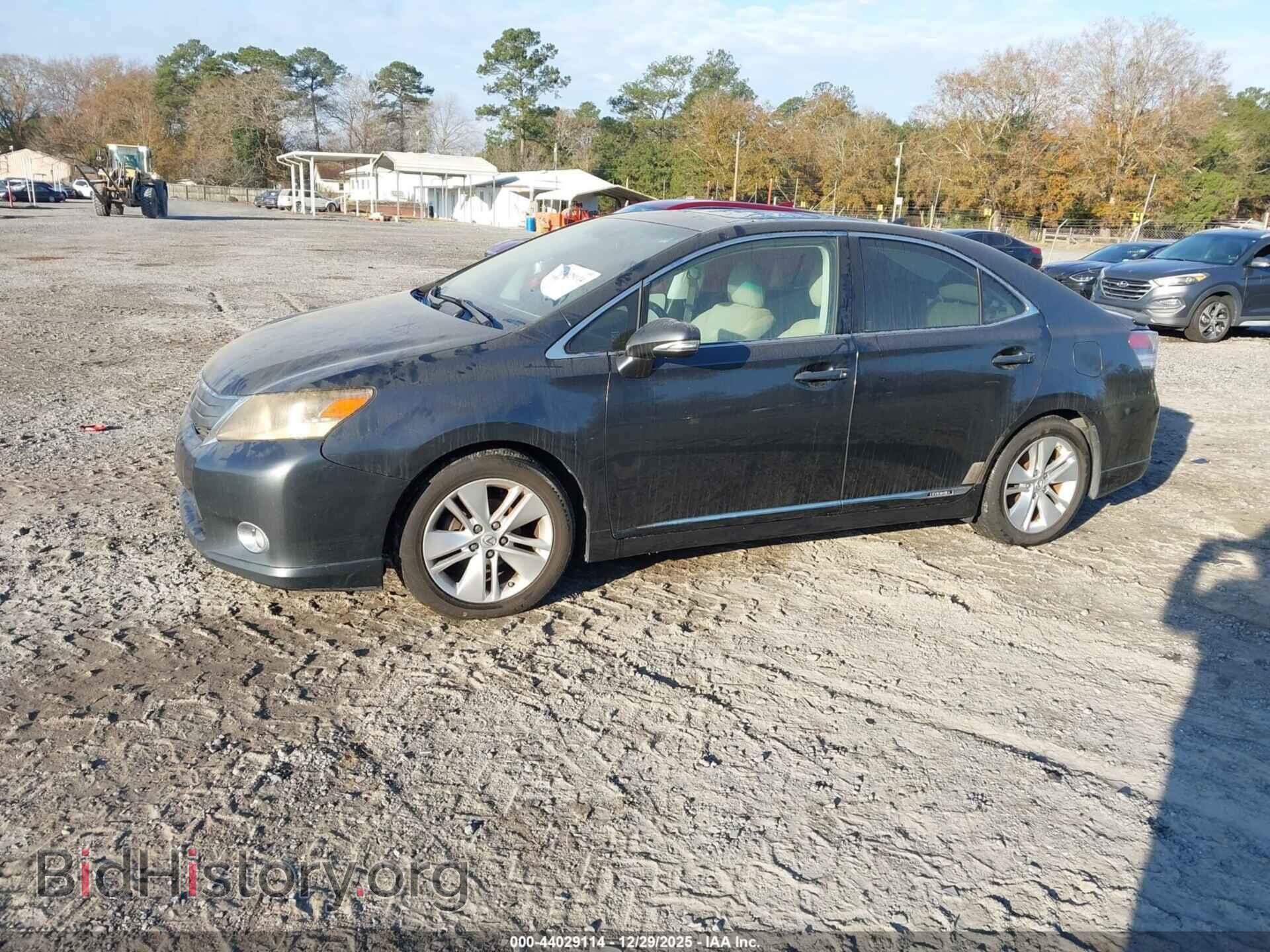 2010 LEXUS HS 250H - VIN: JTHBB1BA6A2034799 - Photo 2