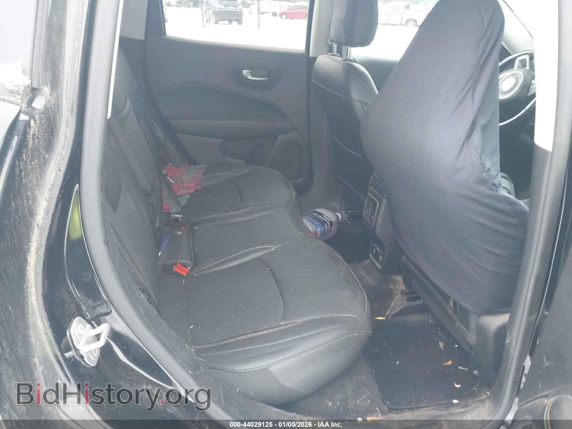 2019 JEEP COMPASS - VIN: 3C4NJDBB0KT703693 - Фото 8