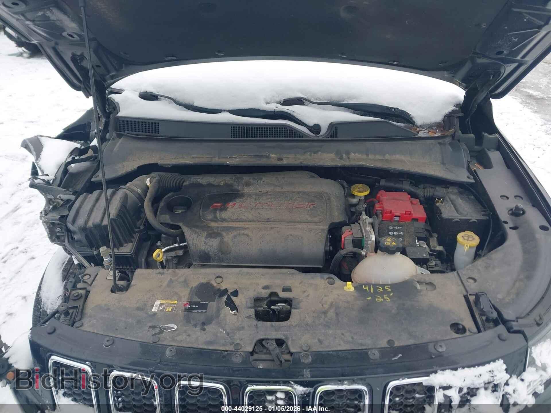 2019 JEEP COMPASS - VIN: 3C4NJDBB0KT703693 - Фото 10