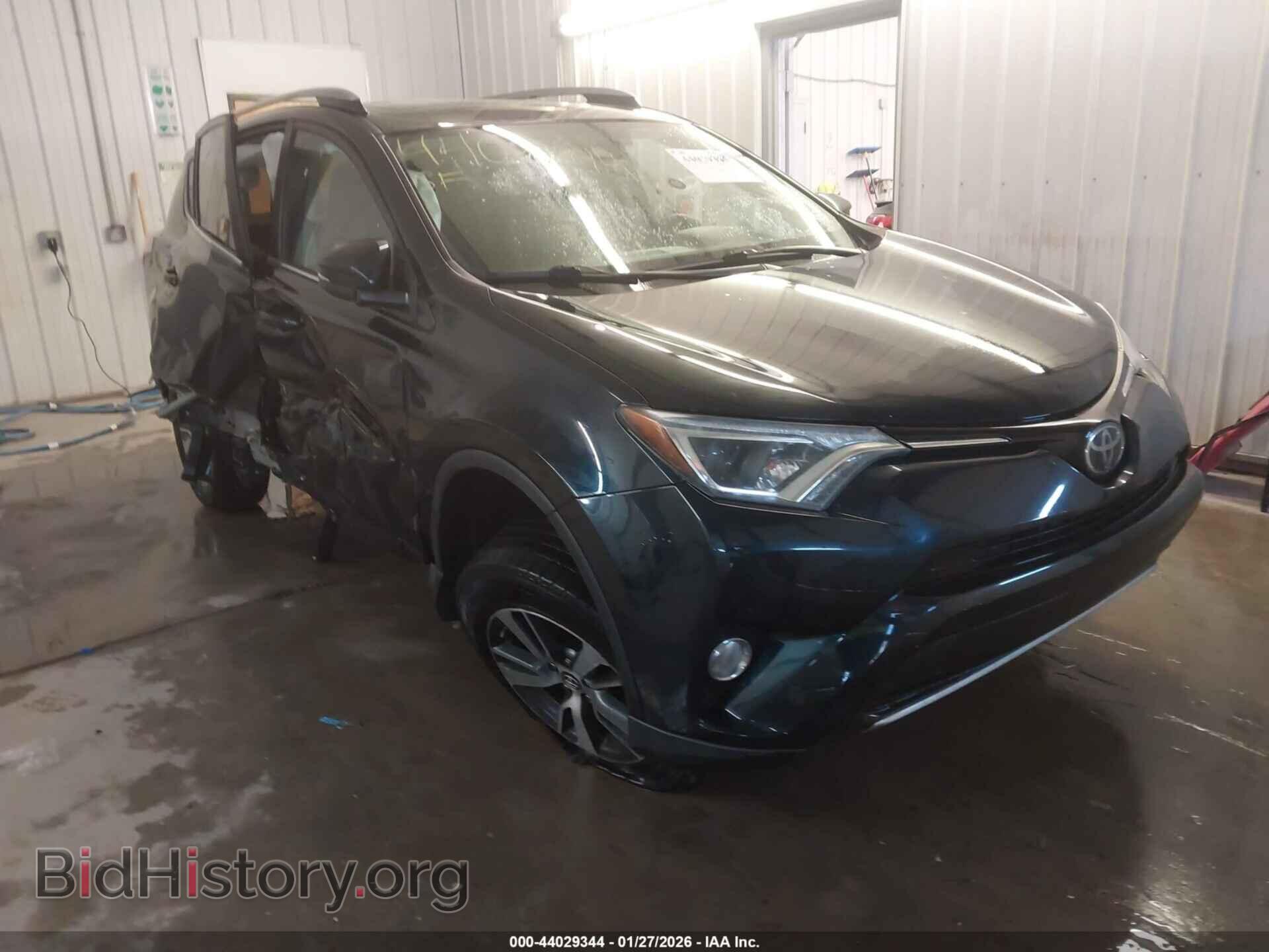 Photo 2T3WFREV8JW427733 - TOYOTA RAV4 2018