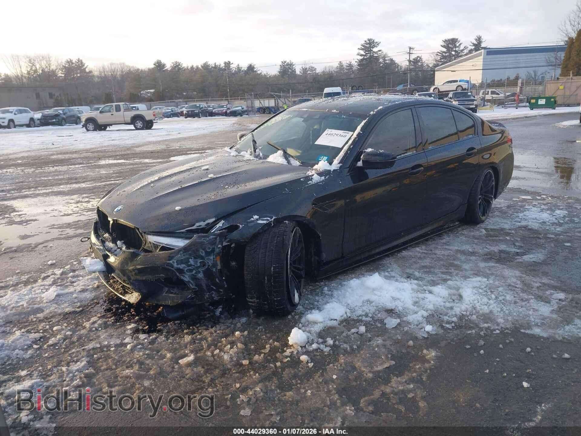 2019 BMW M5 - VIN: WBSJF0C51KB447575 - Фото 2