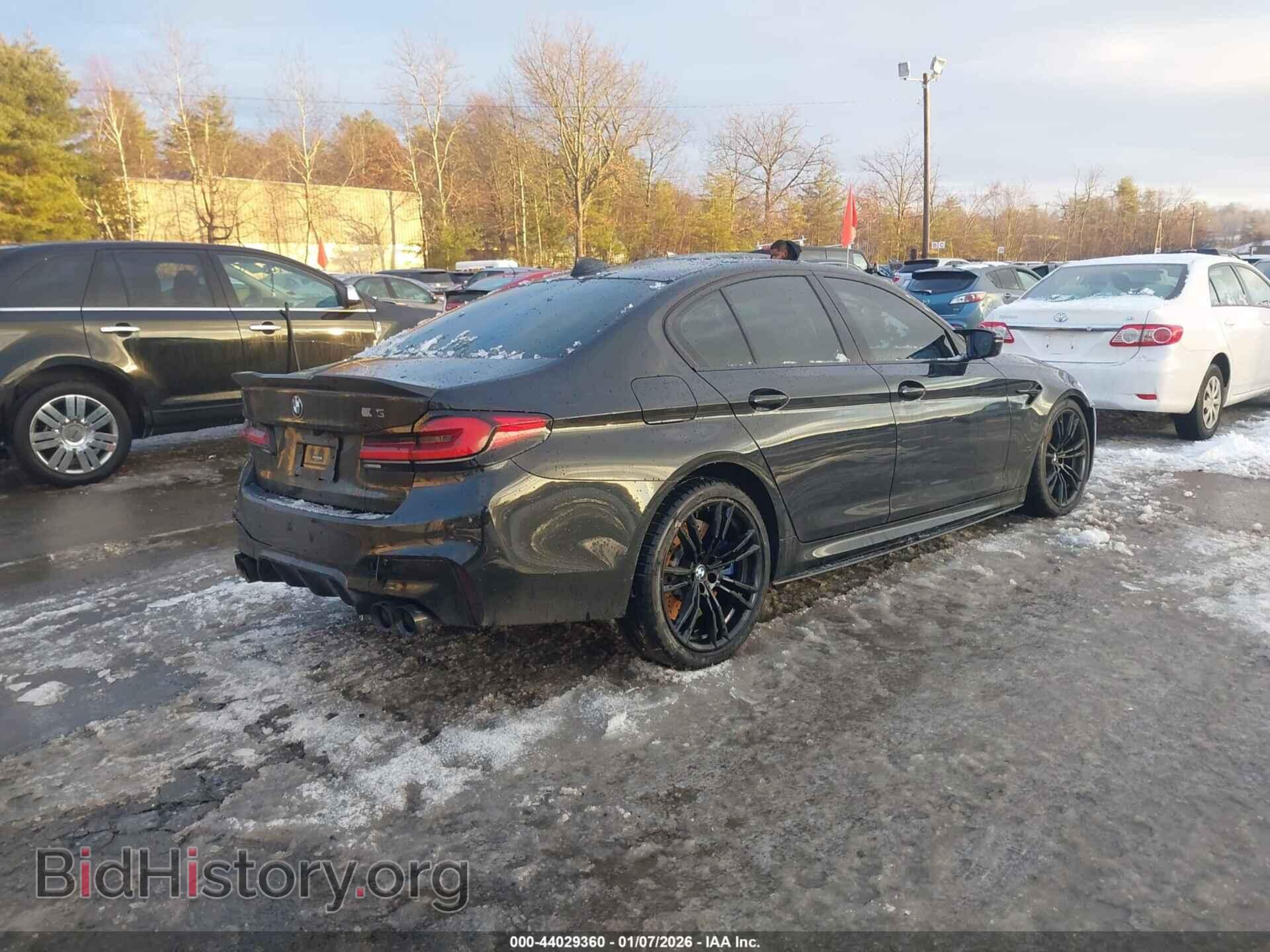 2019 BMW M5 - VIN: WBSJF0C51KB447575 - Фото 4