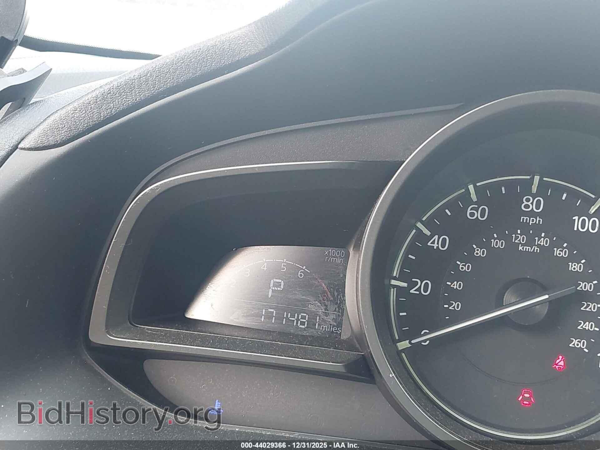 2017 MAZDA MAZDA3 - VIN: 3MZBN1V79HM100030 - Фото 7