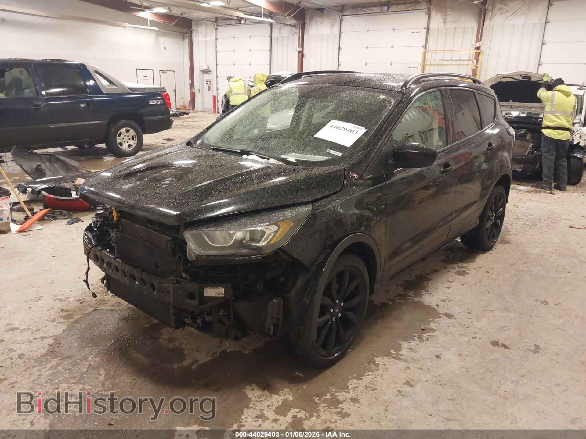 2017 FORD ESCAPE - VIN: 1FMCU0GD3HUC33123 - Фото 2