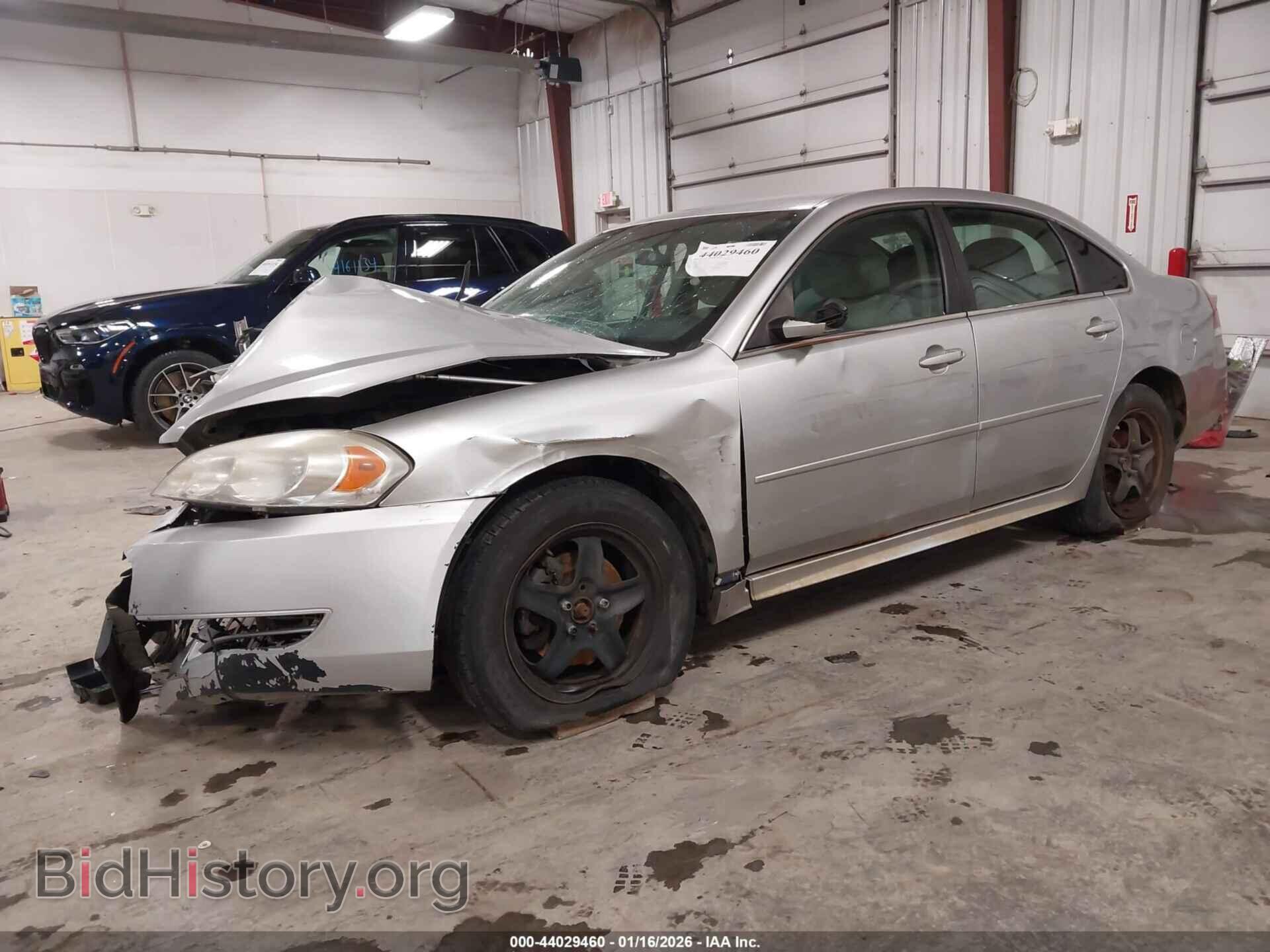2011 CHEVROLET IMPALA - VIN: 2G1WA5EK8B1110552 - Фото 2