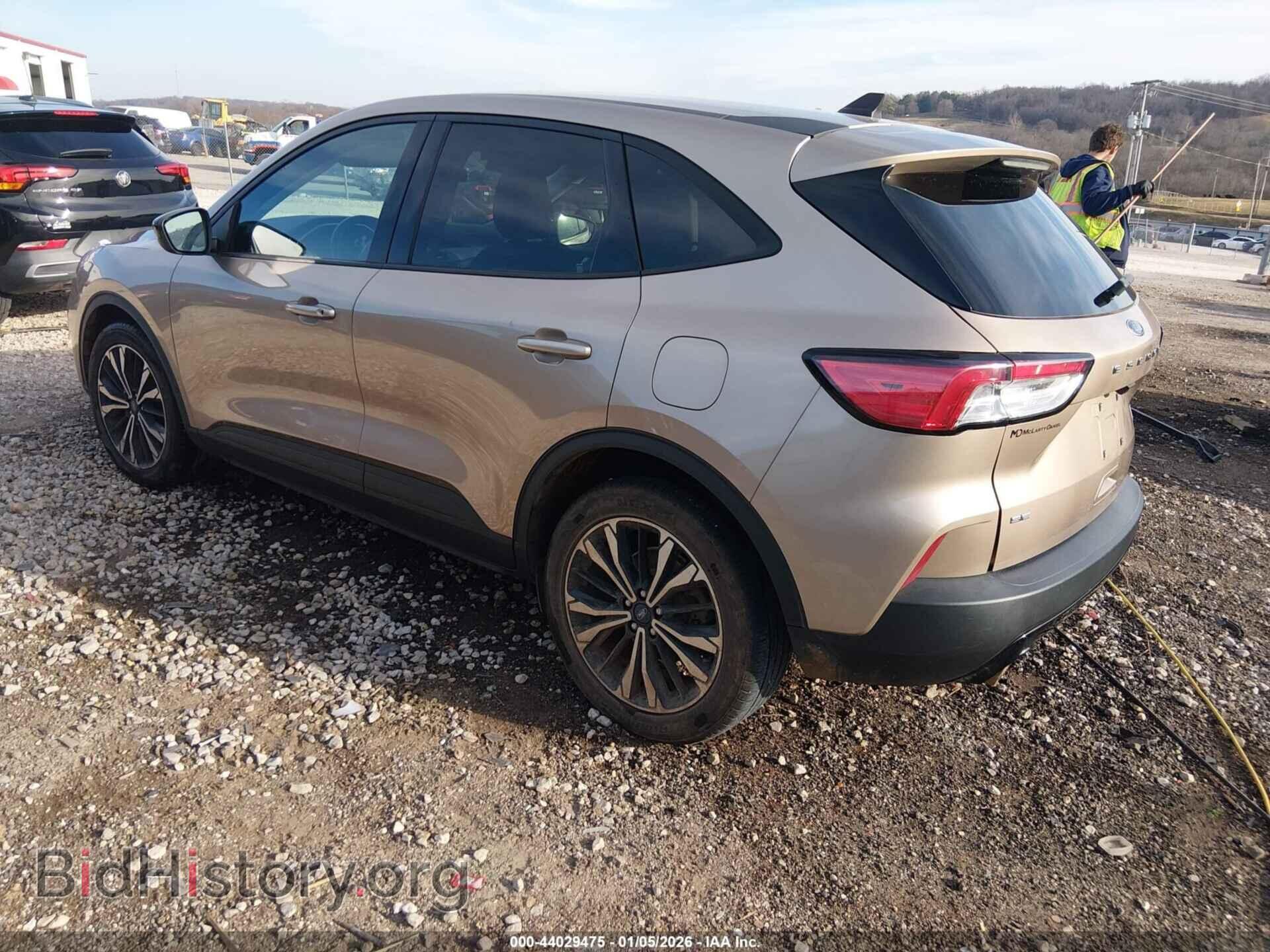 2021 FORD ESCAPE - VIN: 1FMCU0G67MUB00313 - Фото 3