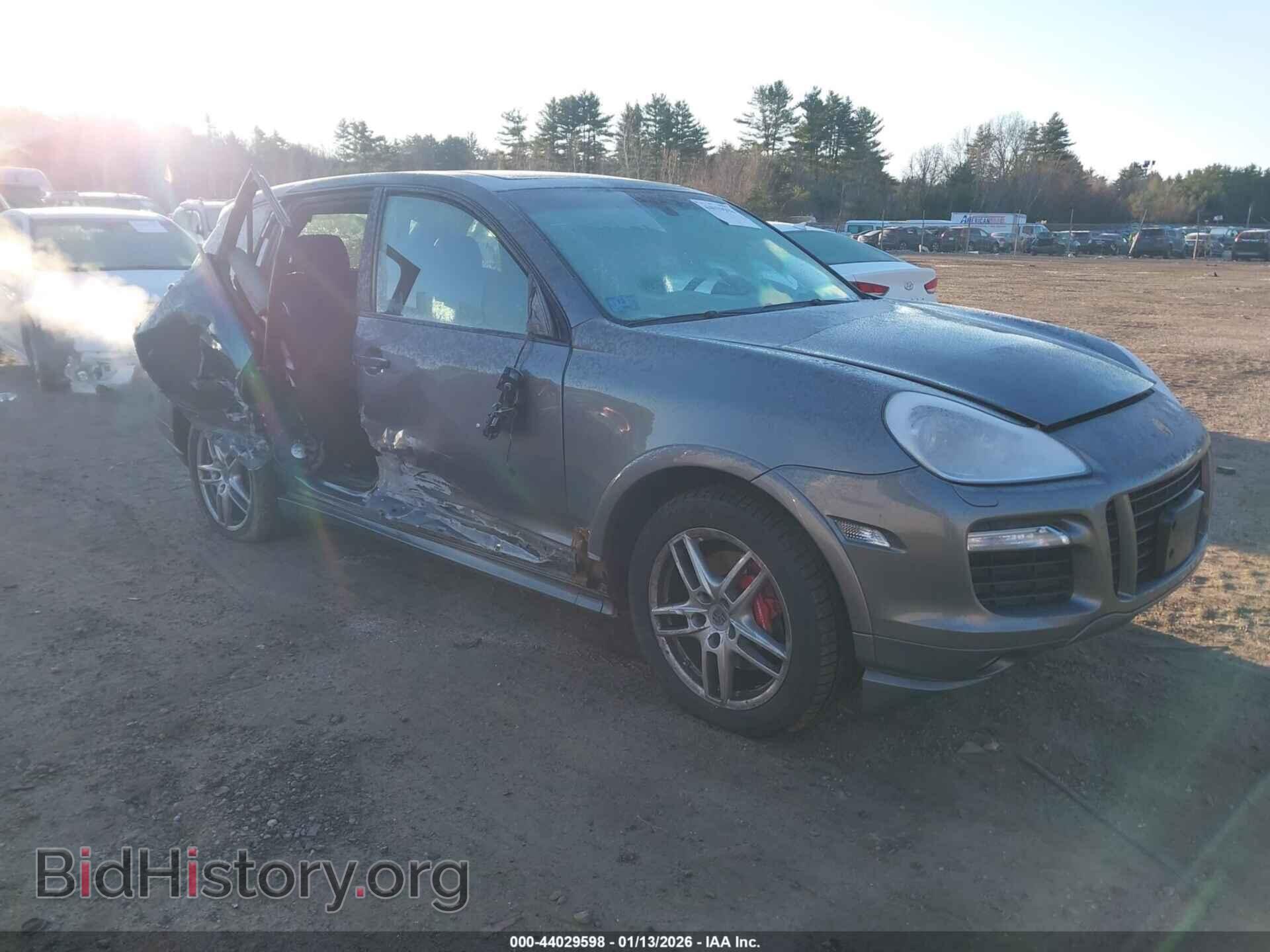 Photo WP1AD2AP9ALA60504 - PORSCHE CAYENNE 2010