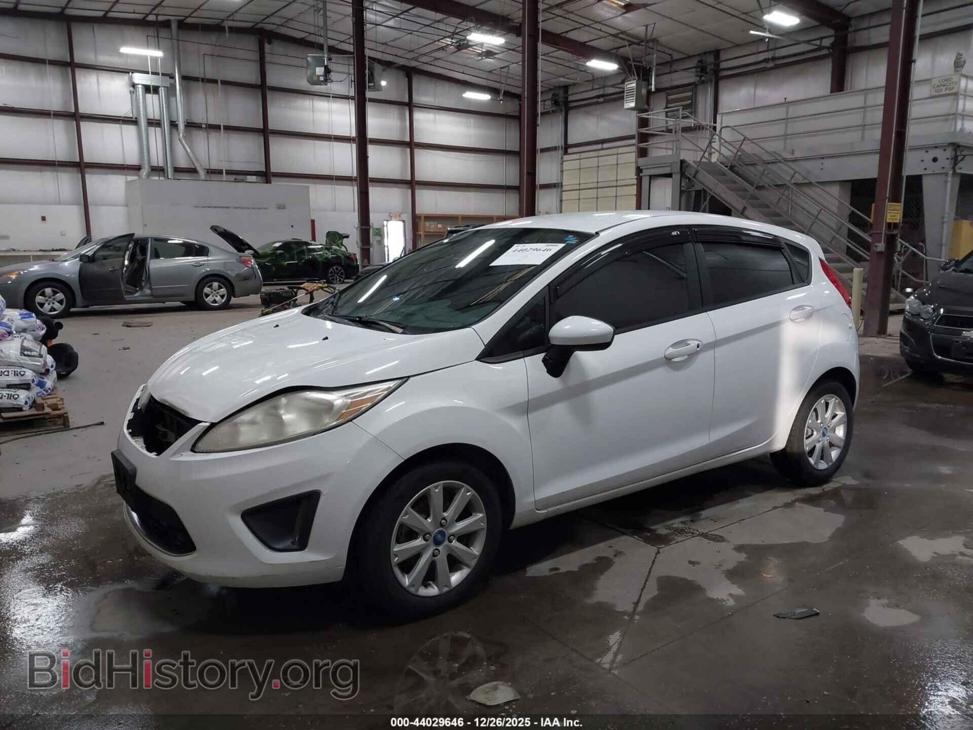 2012 FORD FIESTA - VIN: 3FADP4EJ0CM102735 - Фото 2