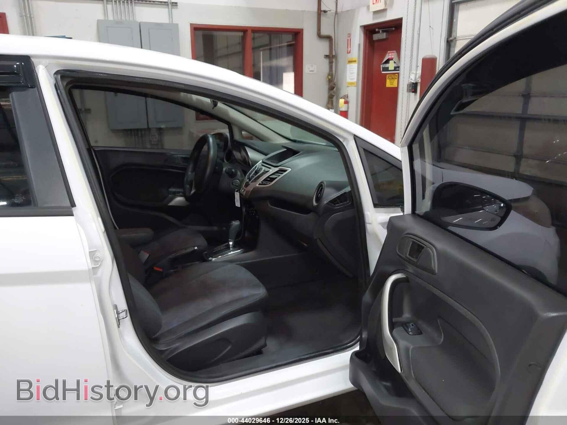 2012 FORD FIESTA - VIN: 3FADP4EJ0CM102735 - Фото 5