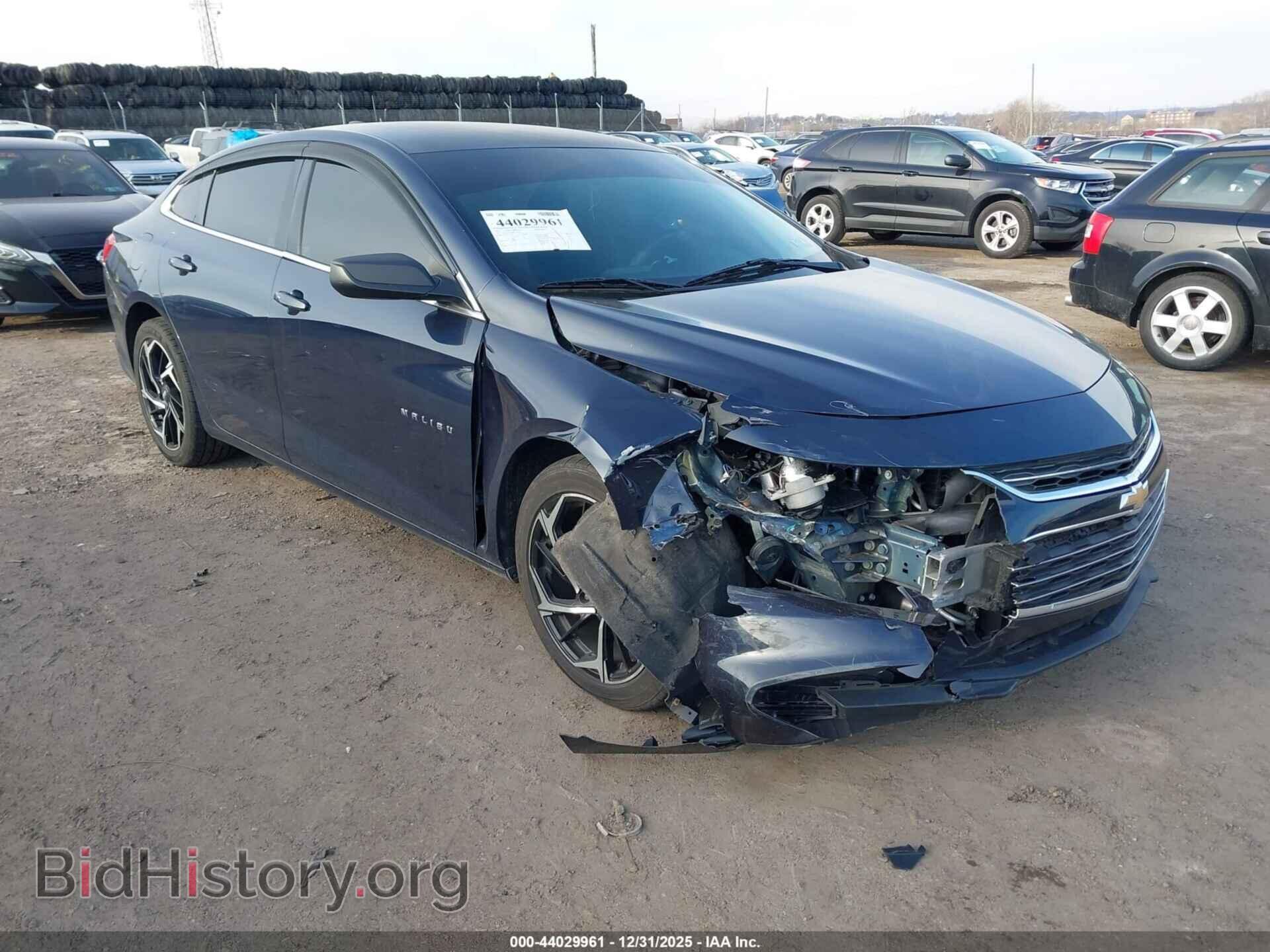 Фотография 1G1ZB5ST8HF108356 - CHEVROLET MALIBU 2017