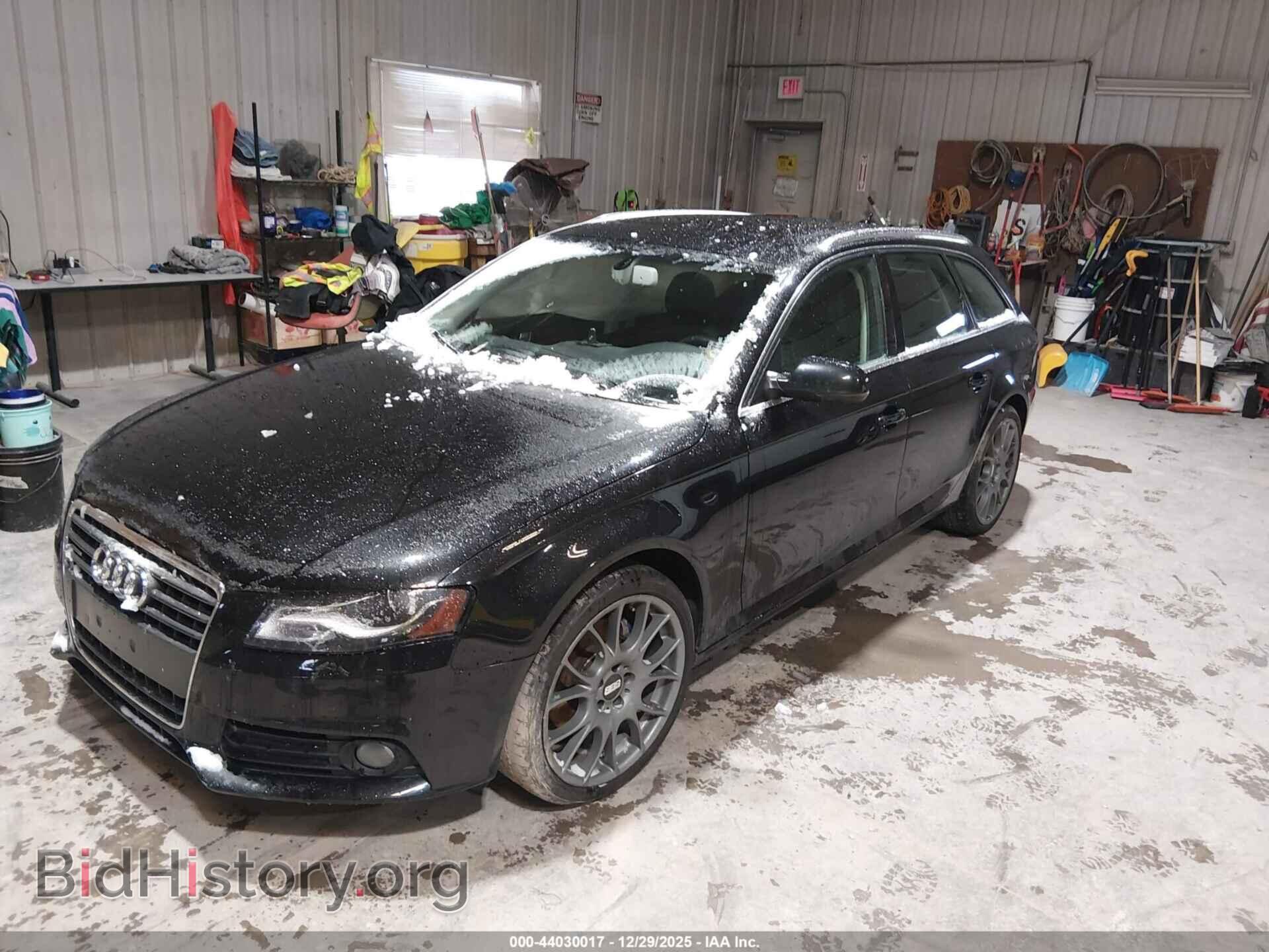 2011 AUDI A4 - VIN: WAUWFAFL2BA089225 - Фото 2