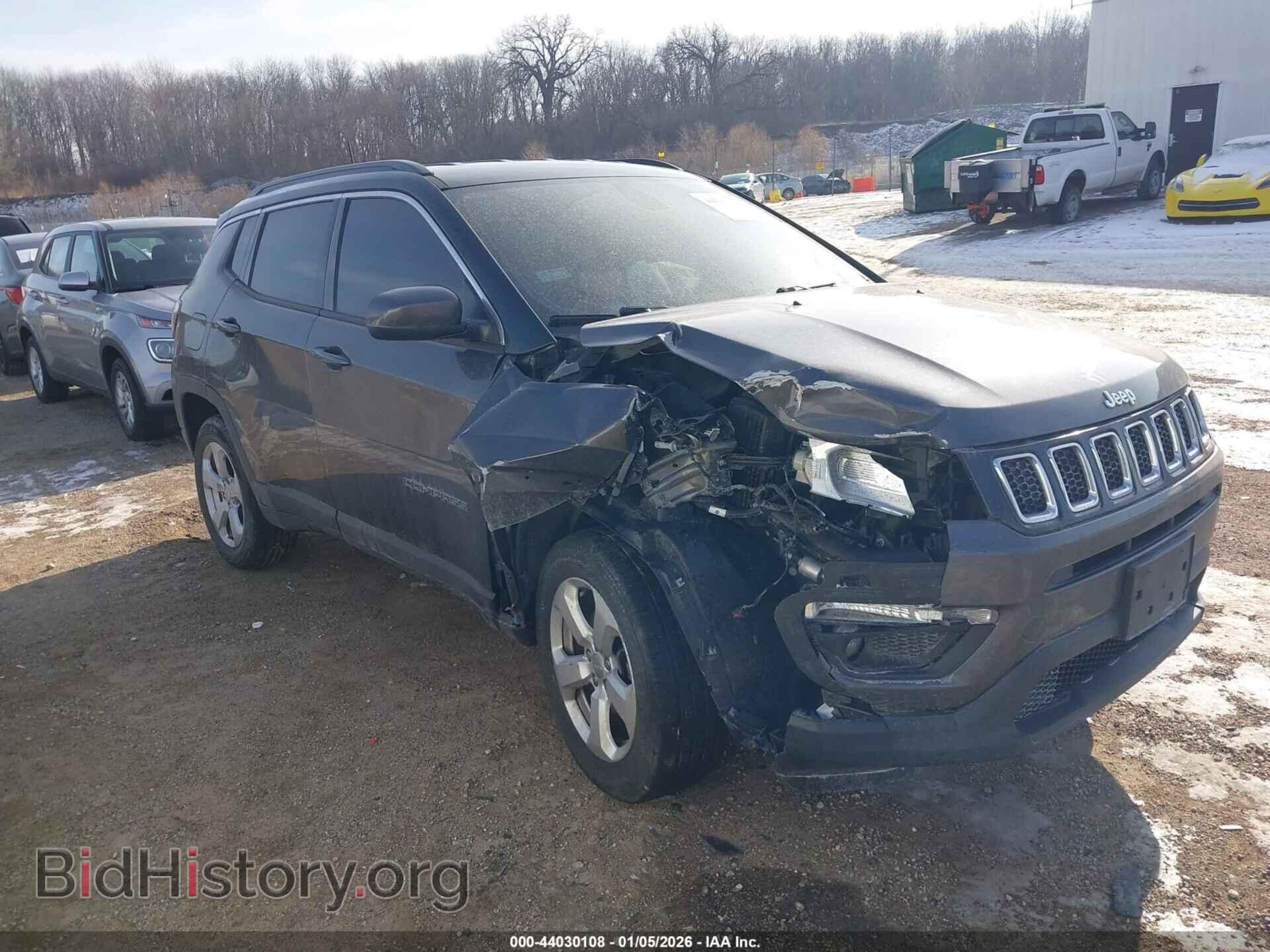 Photo 3C4NJDBB9JT270485 - JEEP COMPASS 2018