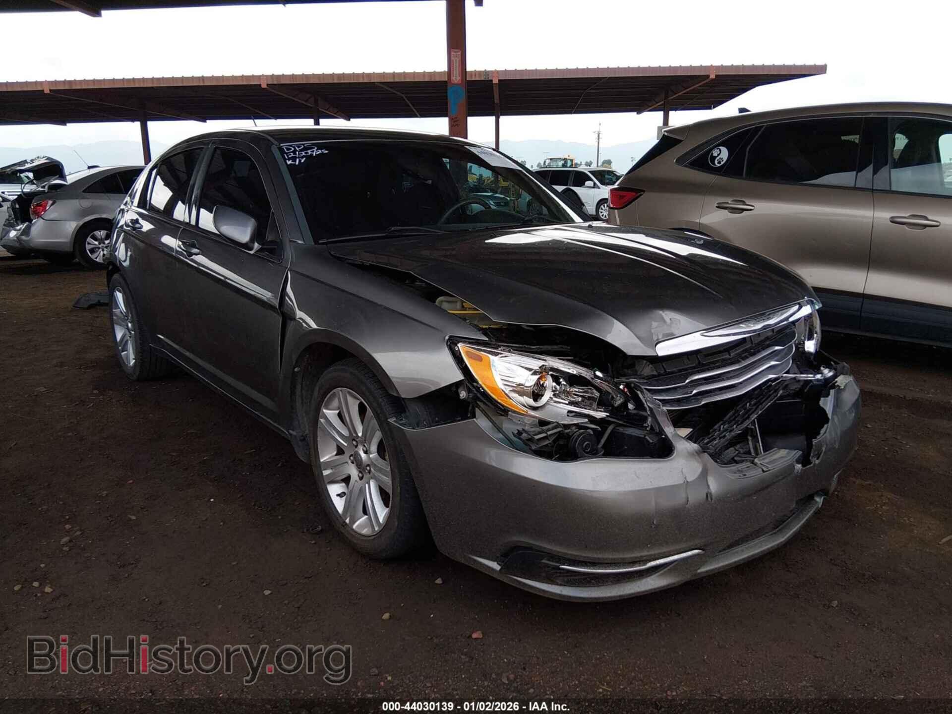 Фотография 1C3CCBAB1DN647245 - CHRYSLER 200 2013