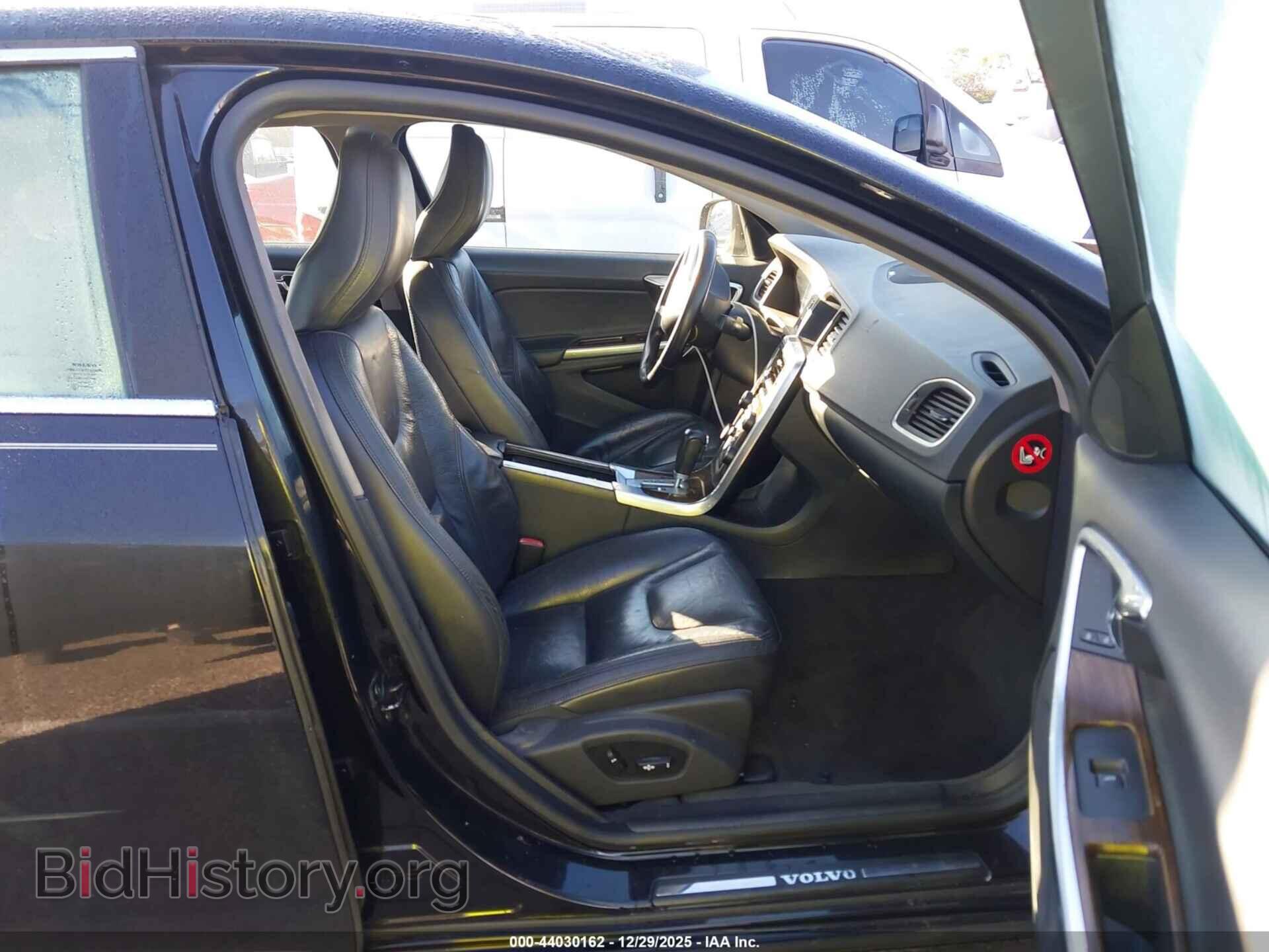 2012 VOLVO S60 - VIN: YV1902FH9C2103419 - Фото 5