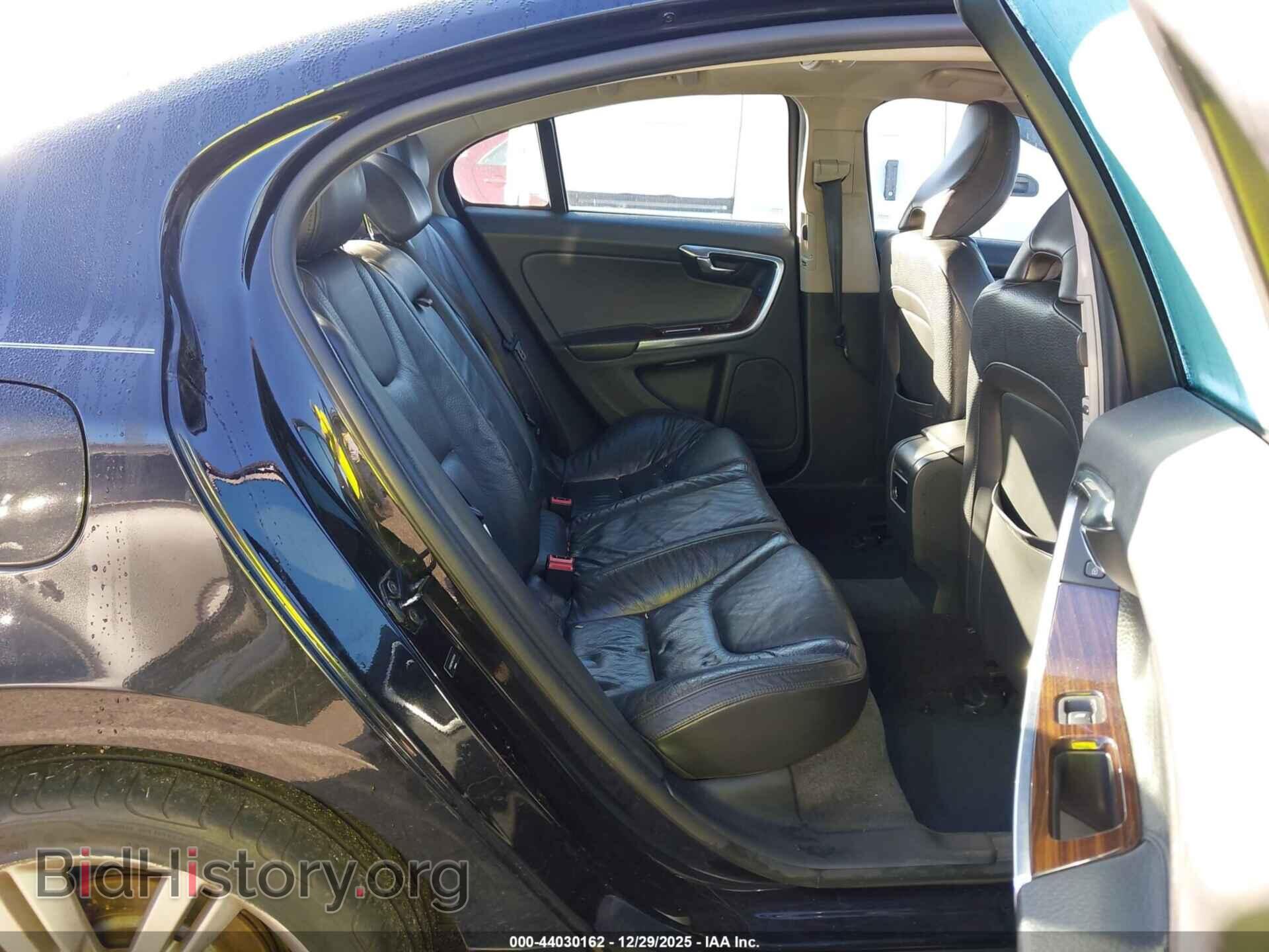 2012 VOLVO S60 - VIN: YV1902FH9C2103419 - Фото 8