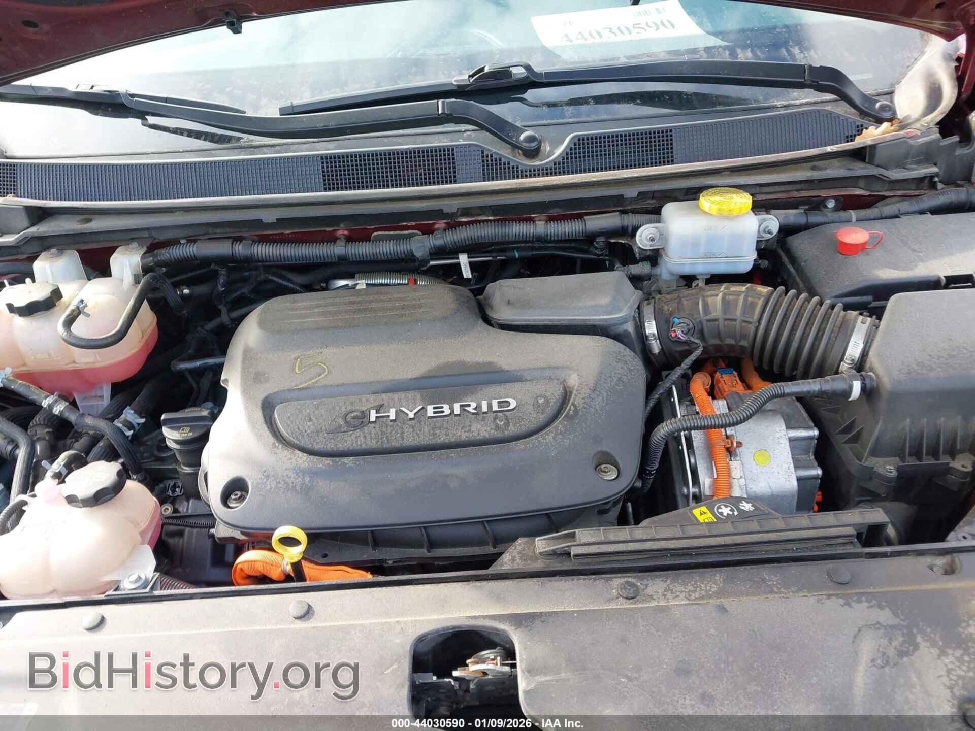 2021 CHRYSLER PACIFICA HYBRID - VIN: 2C4RC1S73MR510823 - Photo 10