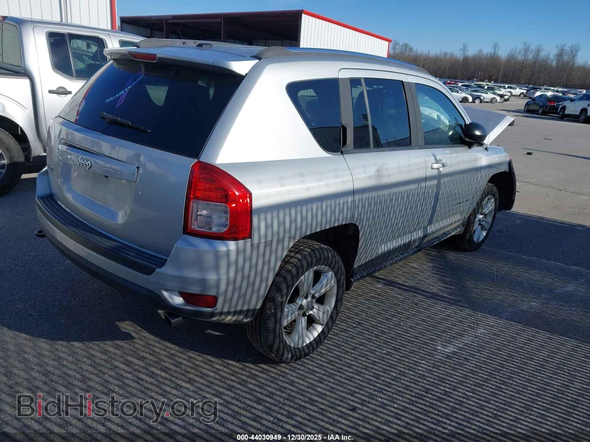 2012 JEEP COMPASS - VIN: 1C4NJDBB7CD686947 - Photo 4