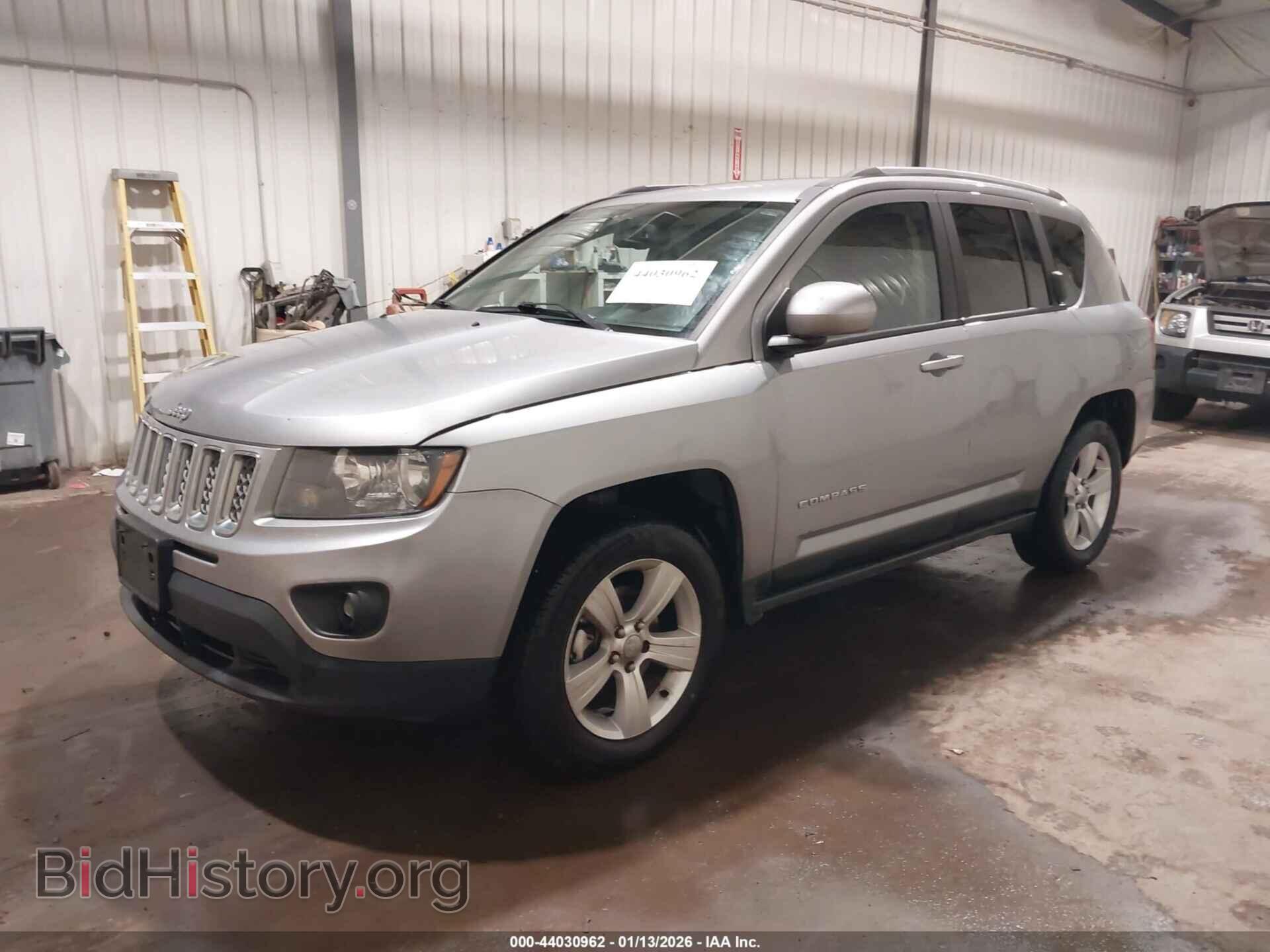 2017 JEEP COMPASS - VIN: 1C4NJDEB9HD168177 - Фото 2