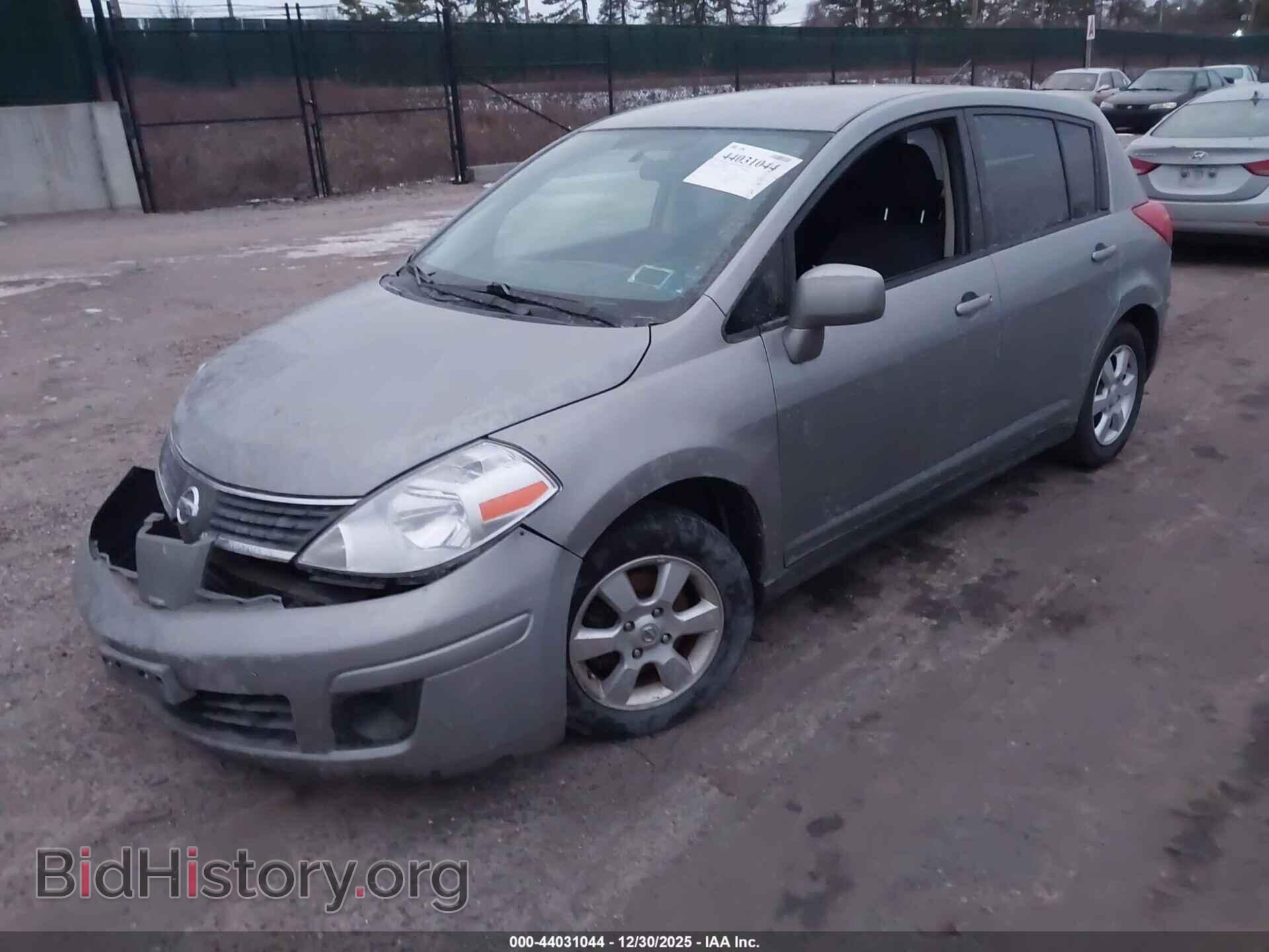2009 NISSAN VERSA - VIN: 3N1BC13E29L427180 - Фото 2