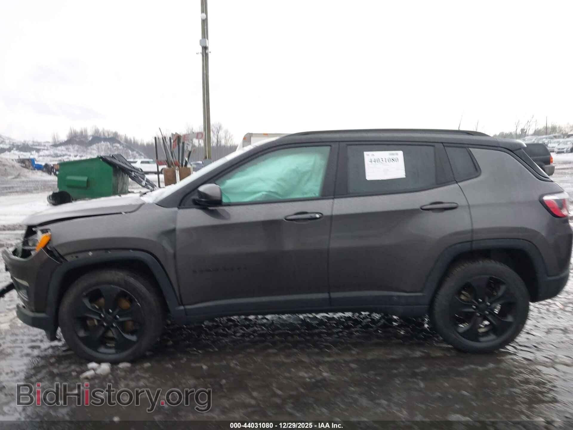 2018 JEEP COMPASS - VIN: 3C4NJDBB8JT395493 - Фото 14