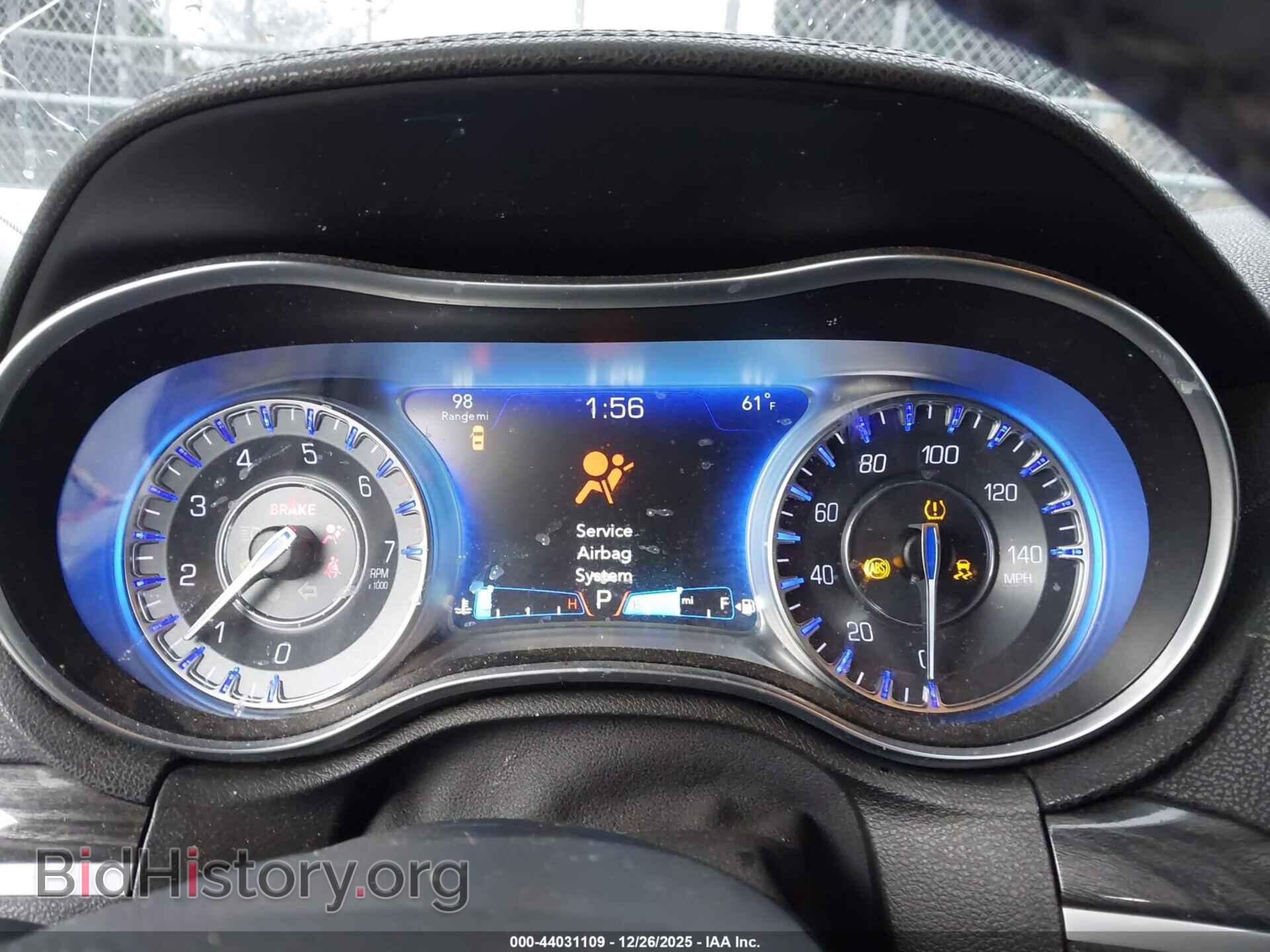 2017 CHRYSLER 300 - VIN: 2C3CCAAG6HH516252 - Фото 7