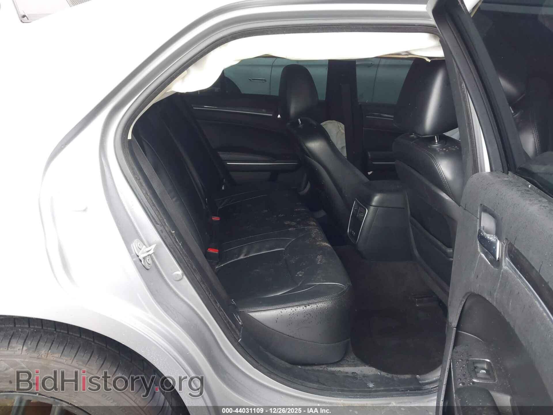 2017 CHRYSLER 300 - VIN: 2C3CCAAG6HH516252 - Фото 8