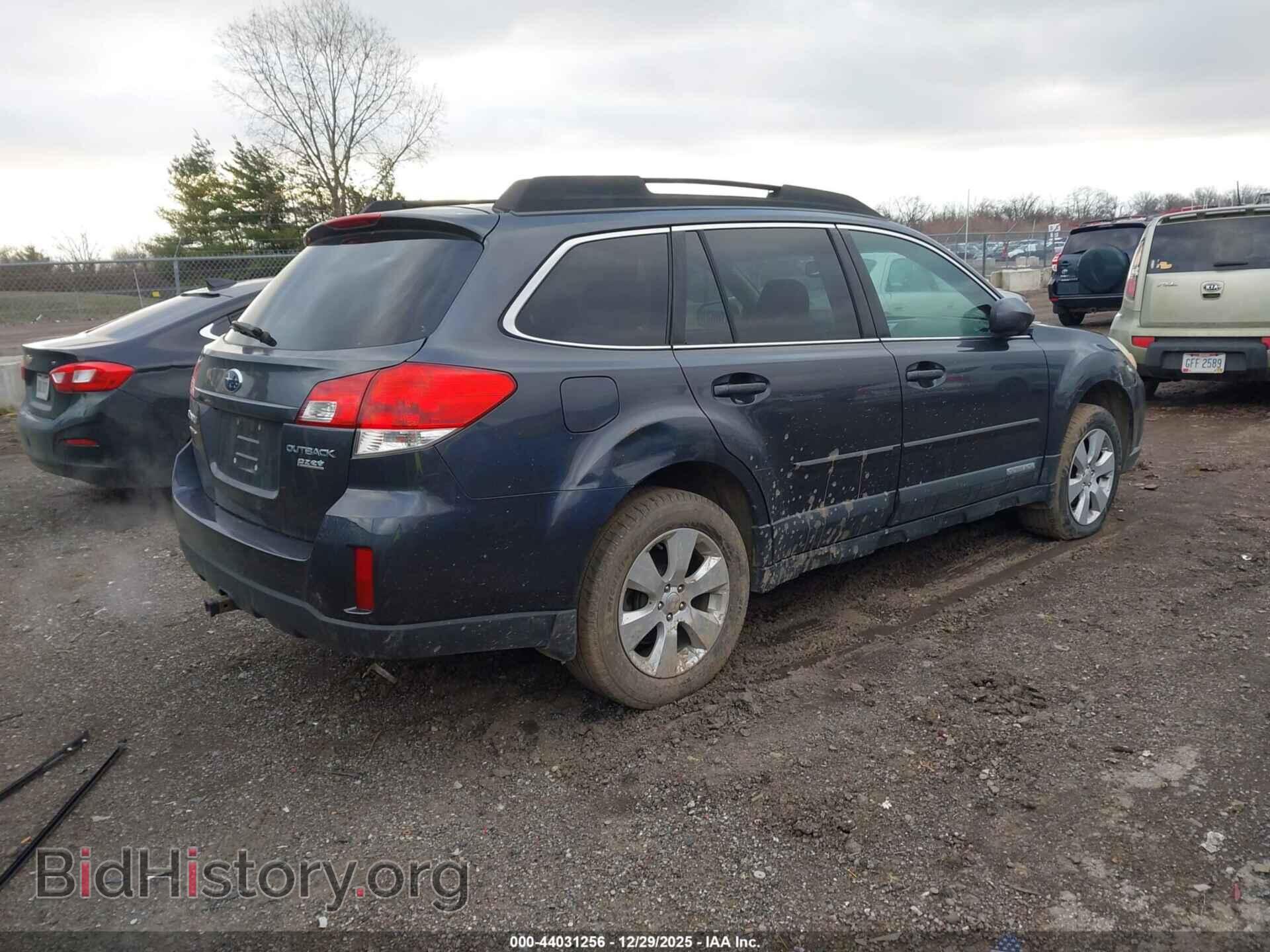 2011 SUBARU OUTBACK - VIN: 4S4BRBGC7B3424394 - Фото 4
